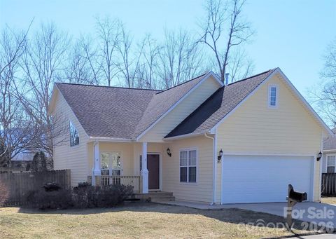 35 Cotton Creek Circle Black Mountain NC 28711