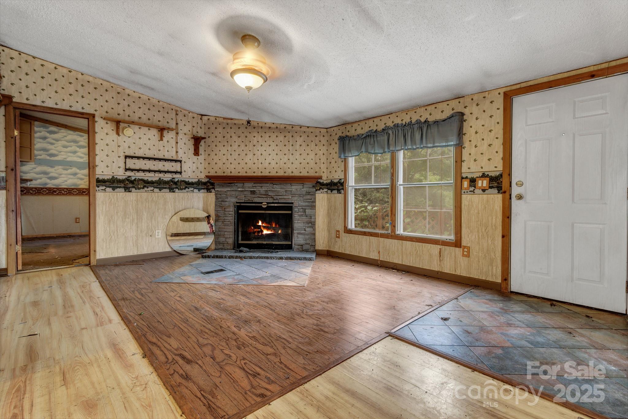 79 Gloria Orchard Lane
