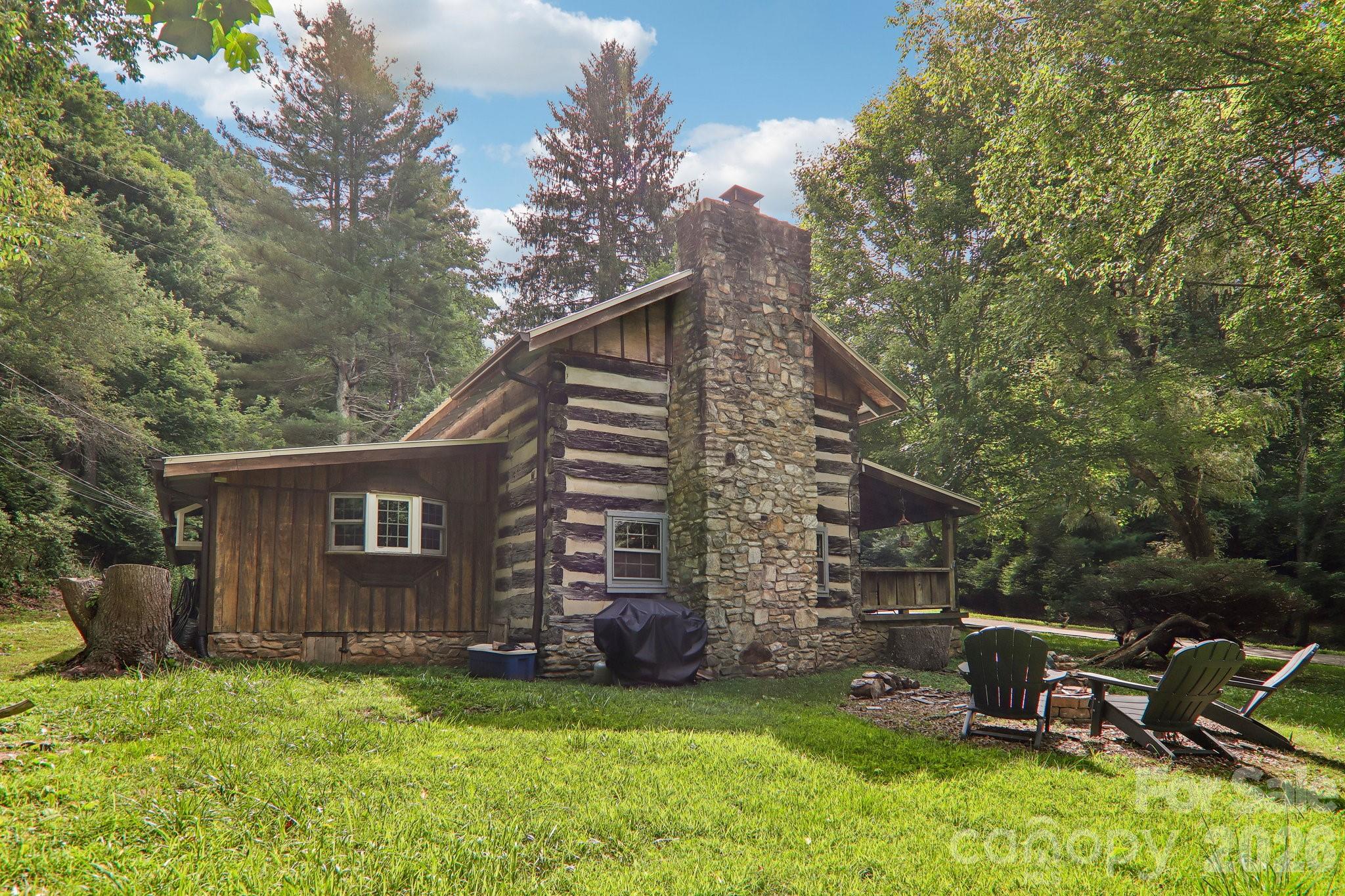 251 Village Lane