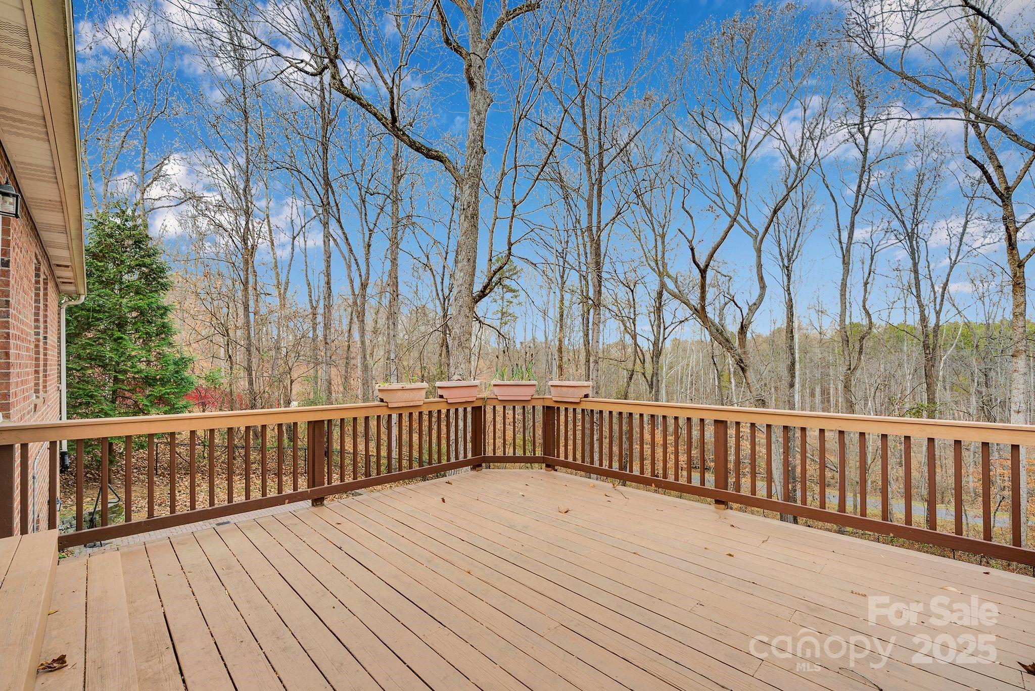 Miranda - Residential