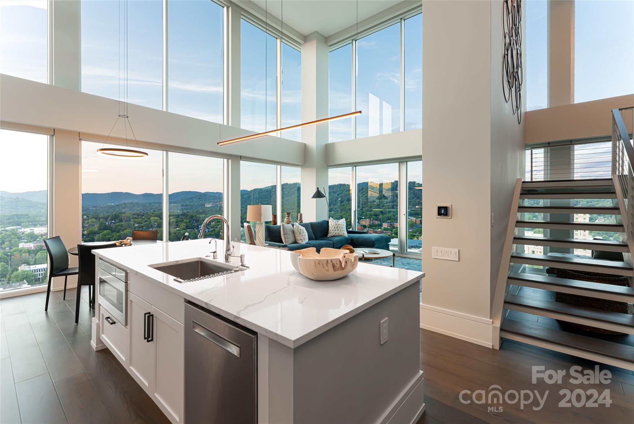 Asheville Arras Residence - Residential