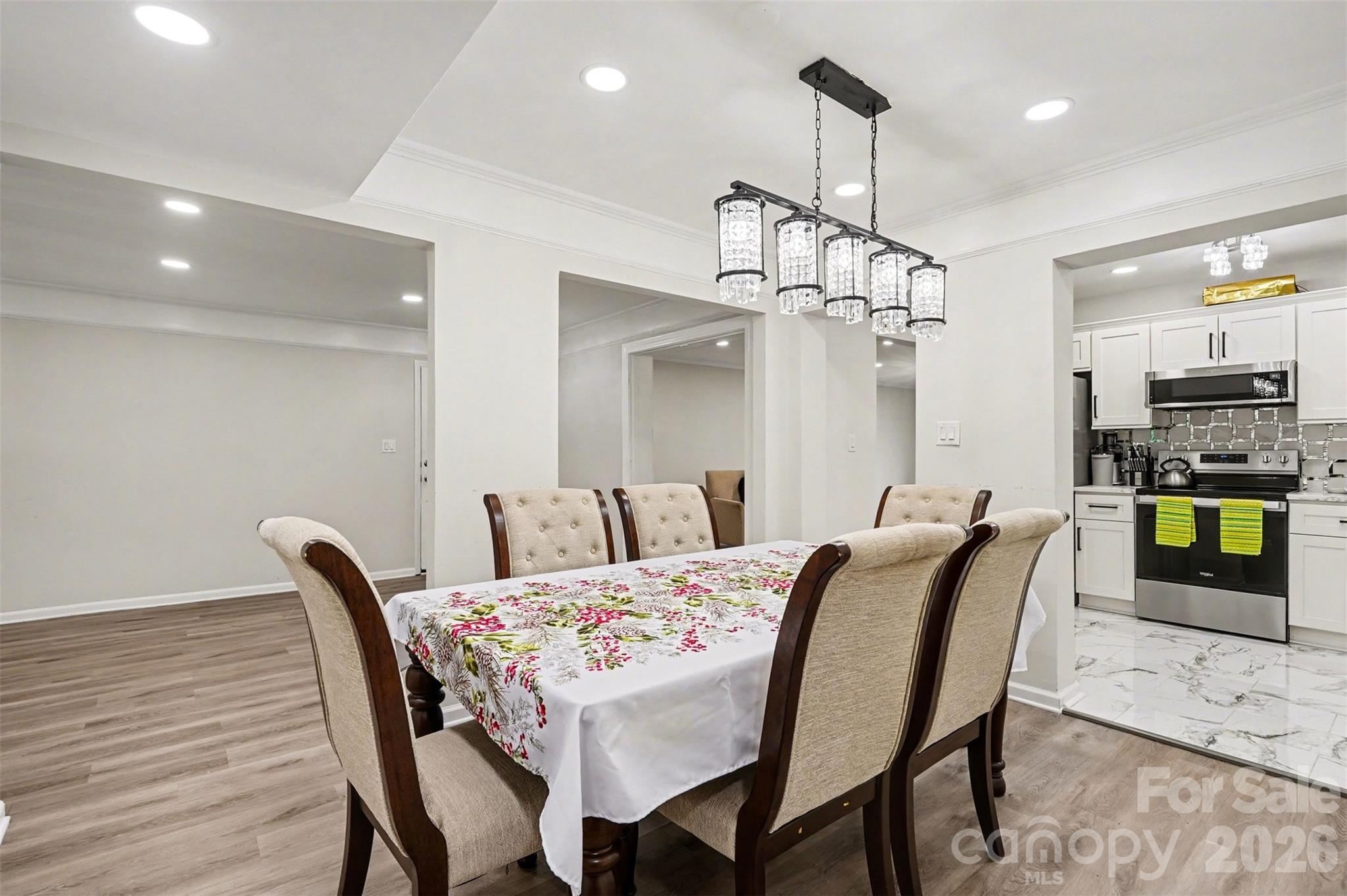 Carriage House - Residential