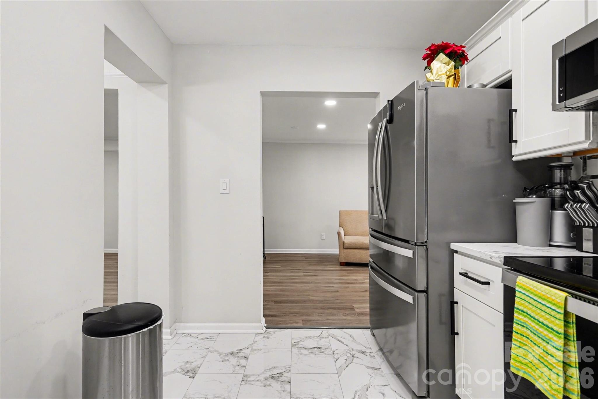 Carriage House - Residential