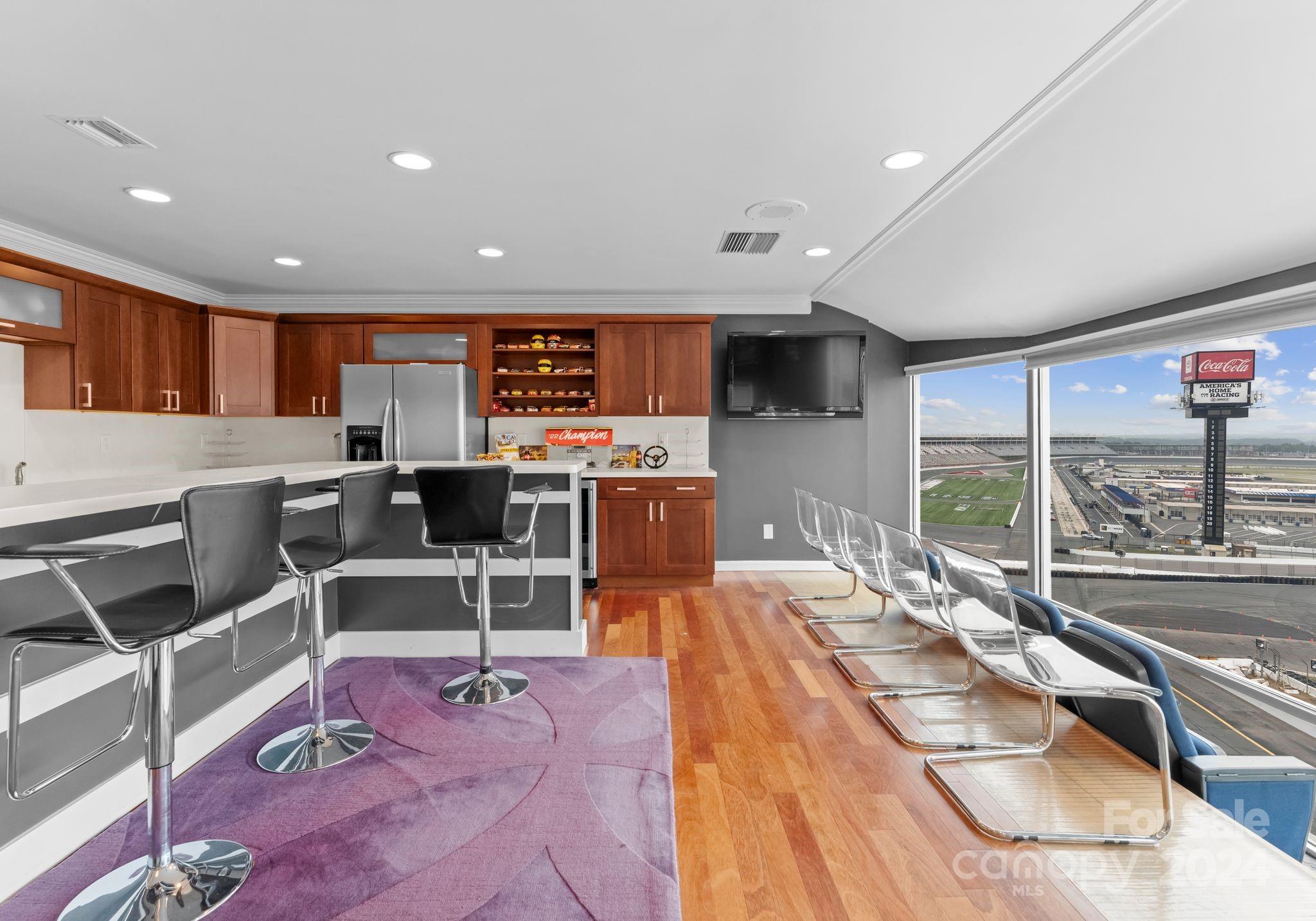 First Turn - Residential
