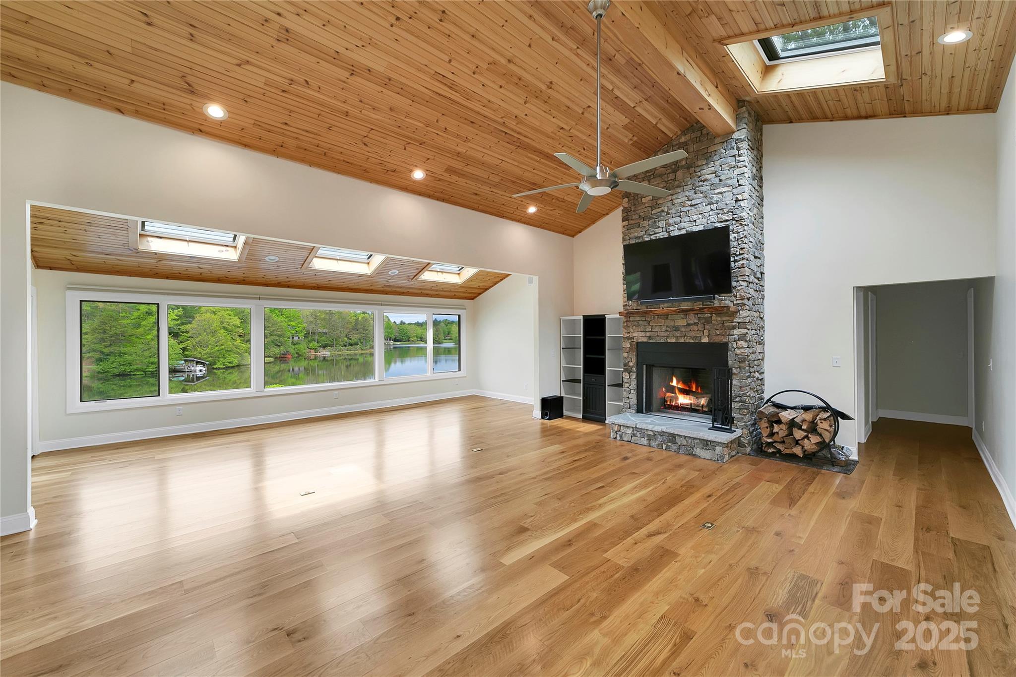 61 Tsataga Court