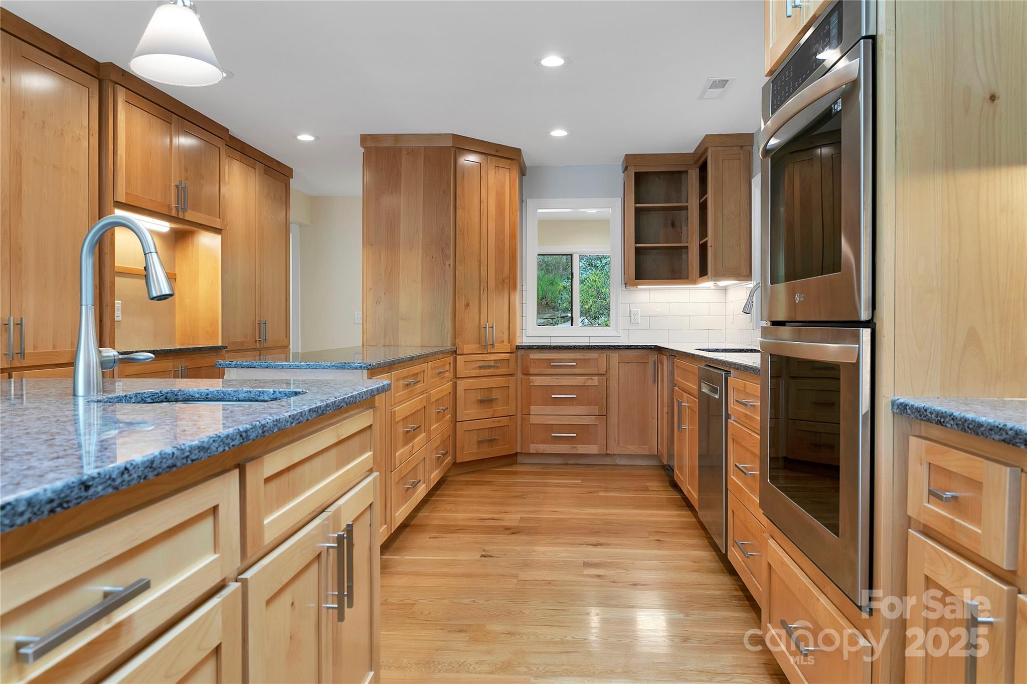 Connestee Falls - Residential