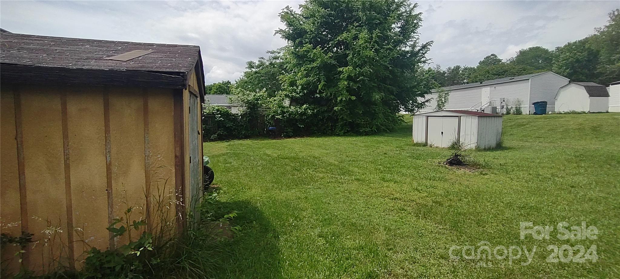 Huntlynn Acres - Residential