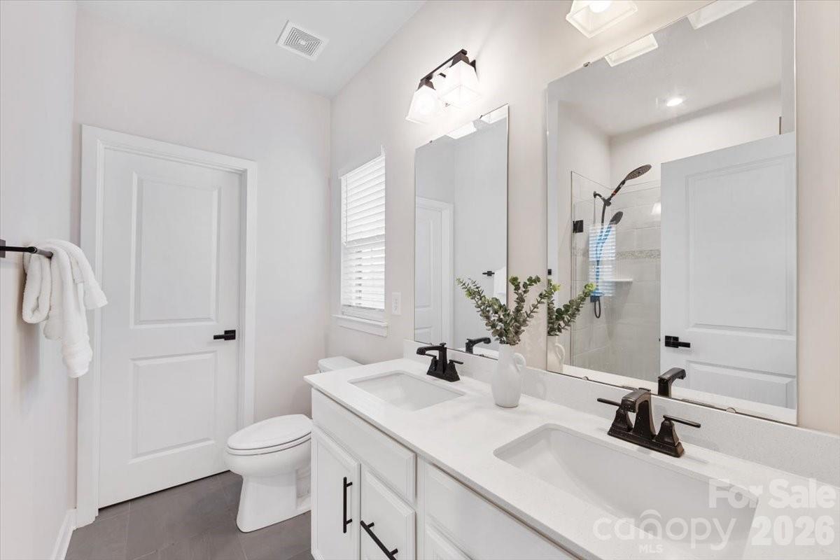 Anderson Townhomes - Residential