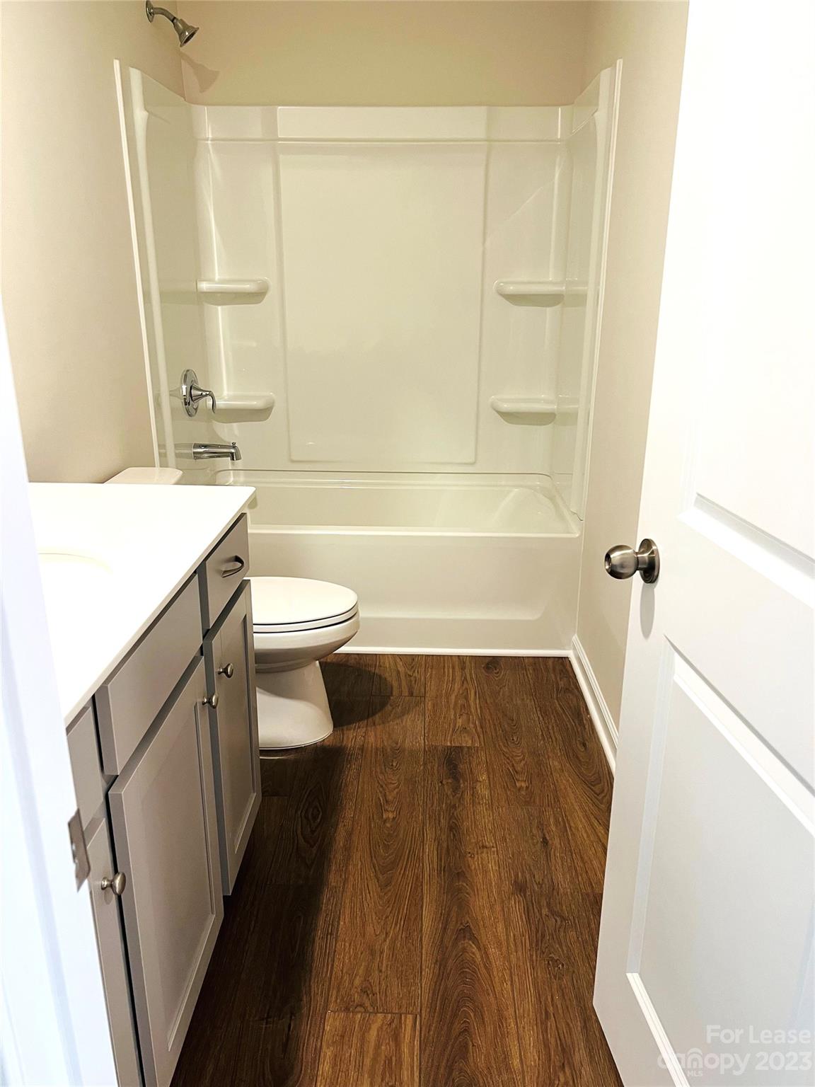 Chateau - Residential Lease