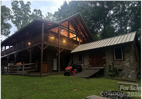 Photo of 25 Theresa Terrace Road, Nebo, NC 28761 (MLS # 4382036)