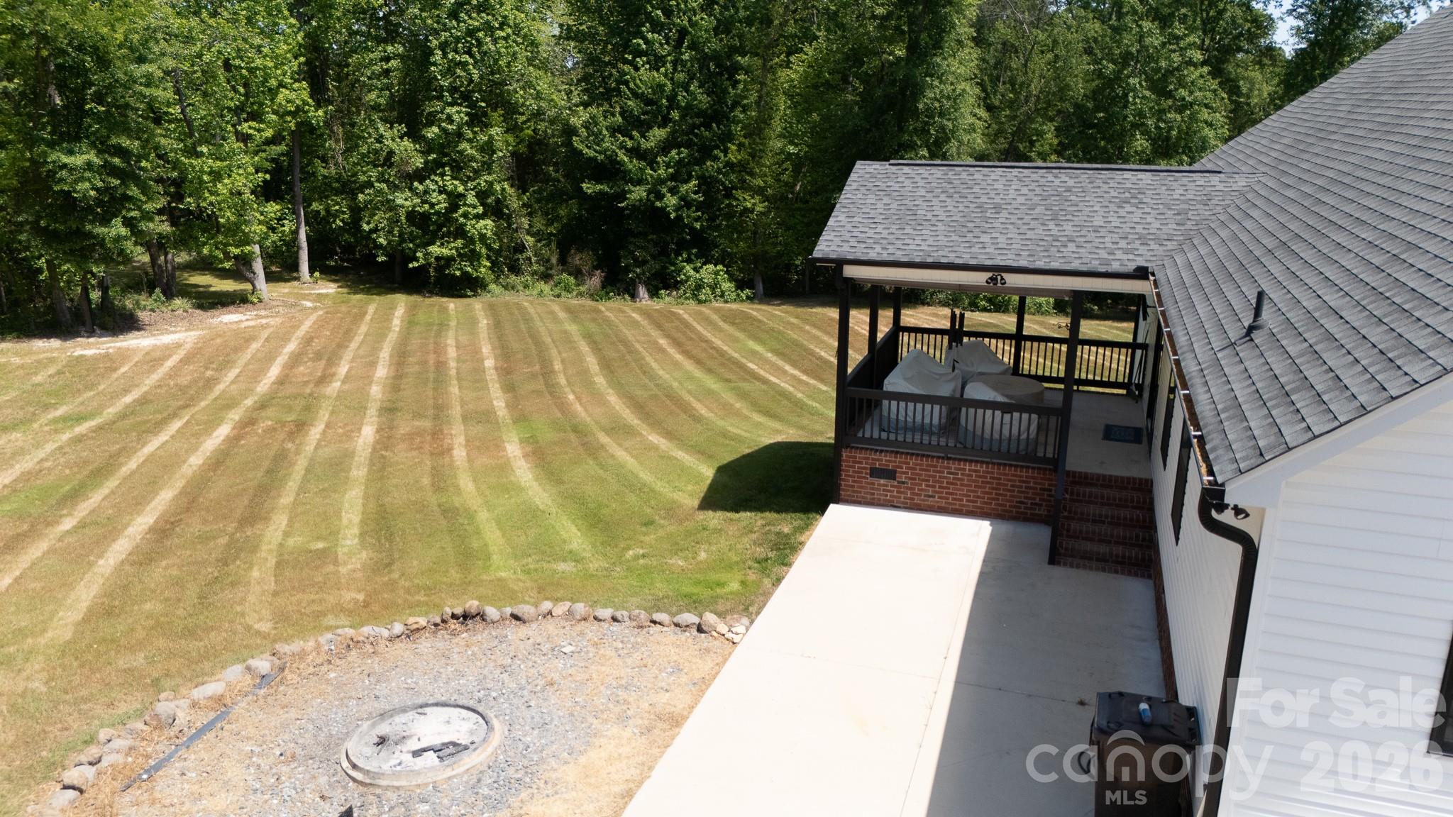 949 Jason Lyle Drive