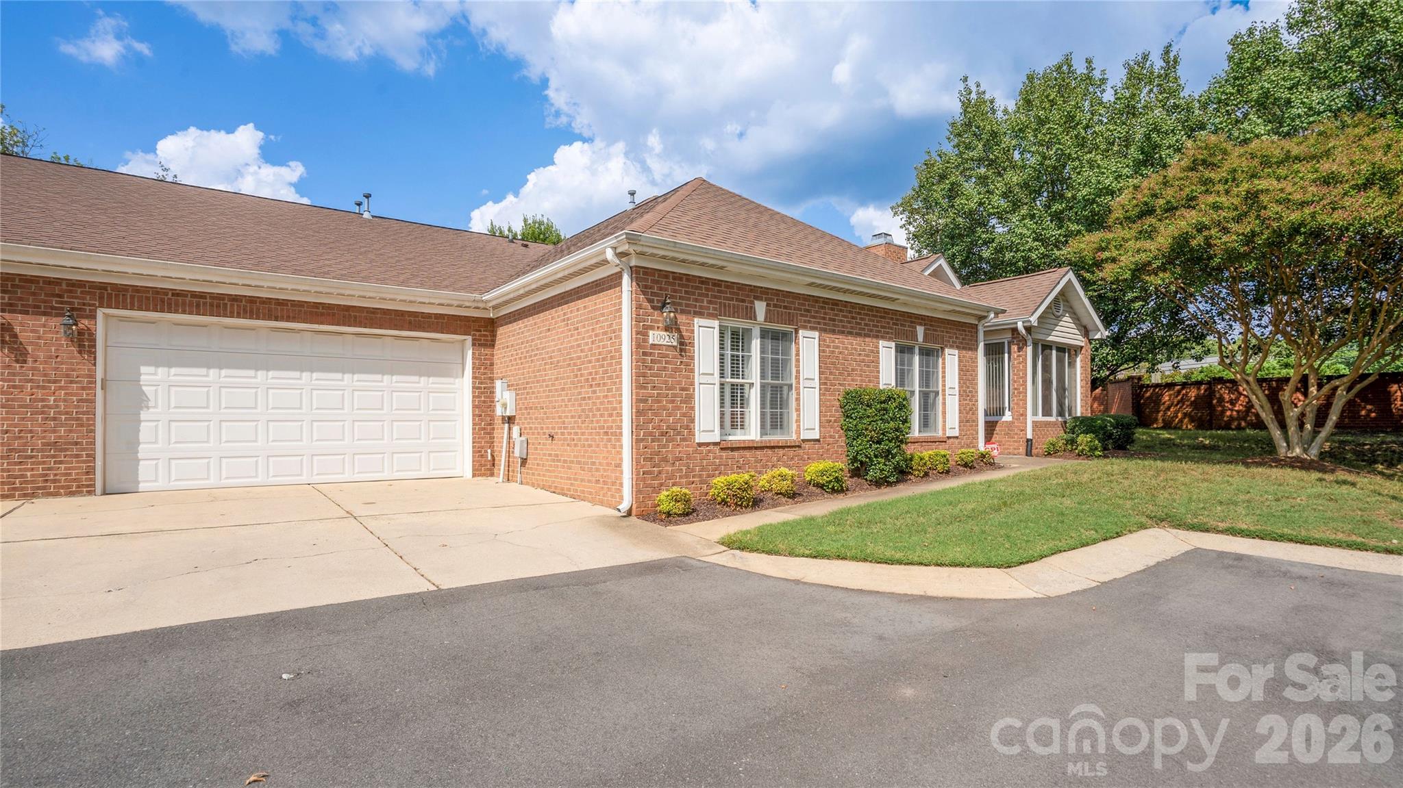 10925 Oakside Court