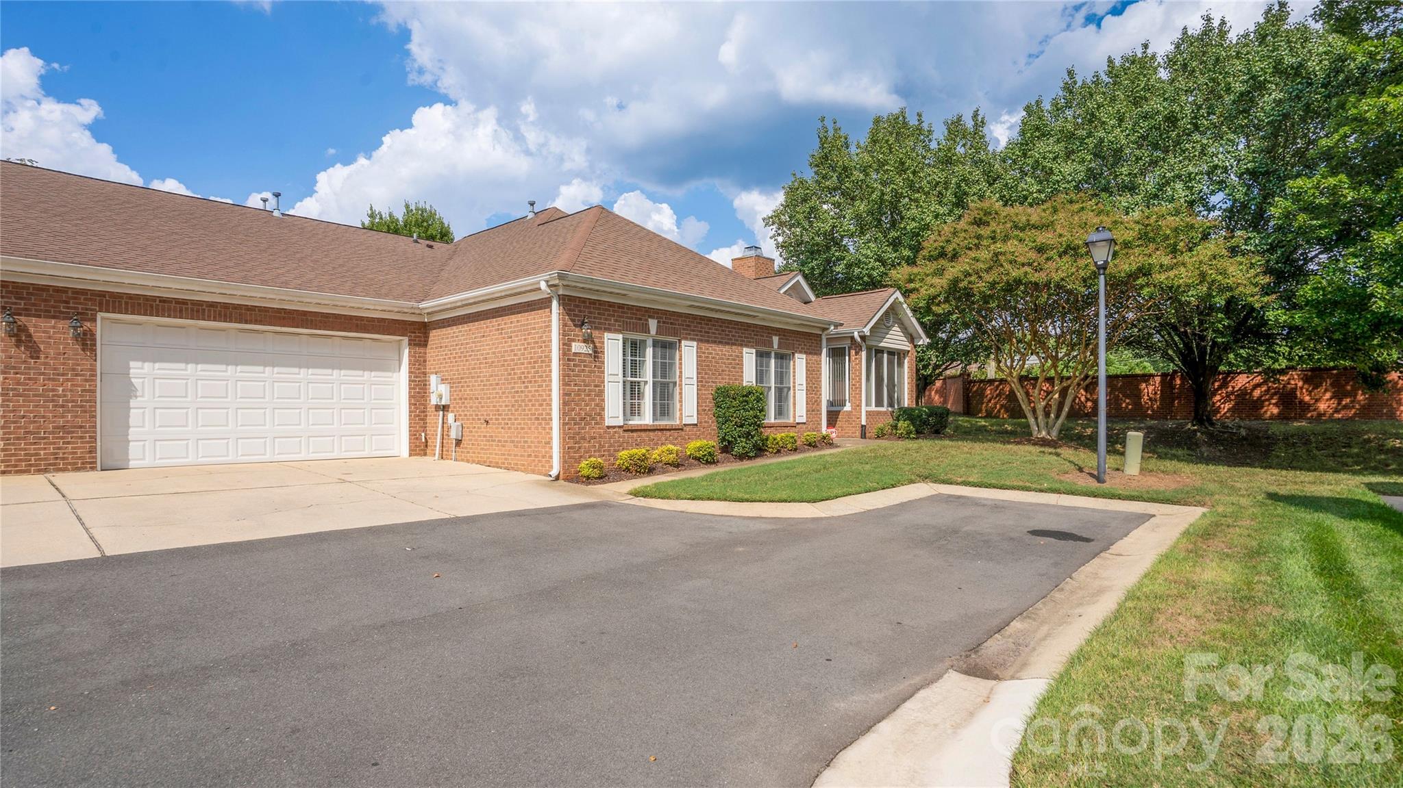 10925 Oakside Court