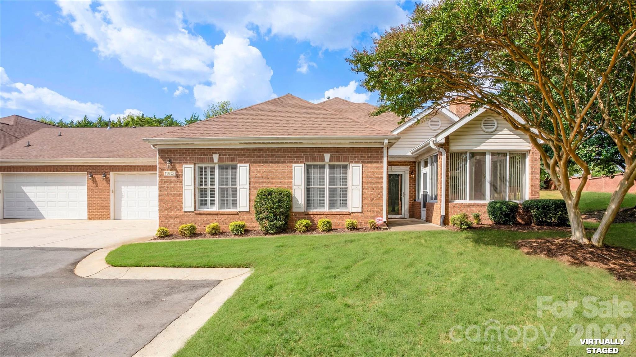 10925 Oakside Court