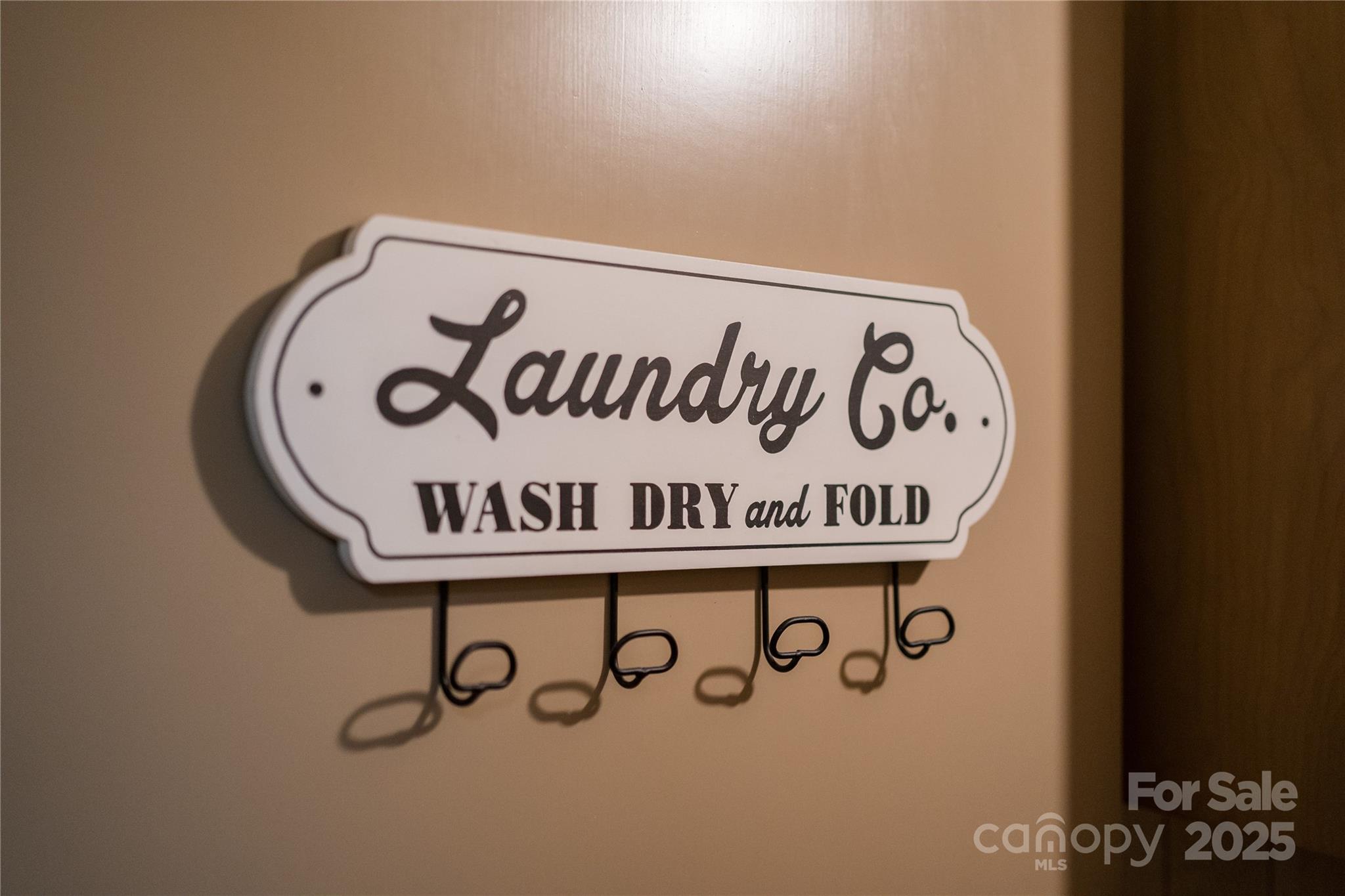 Knob Hill - Residential