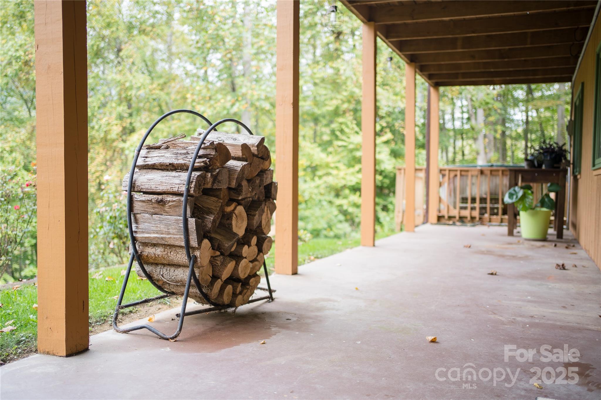 Knob Hill - Residential