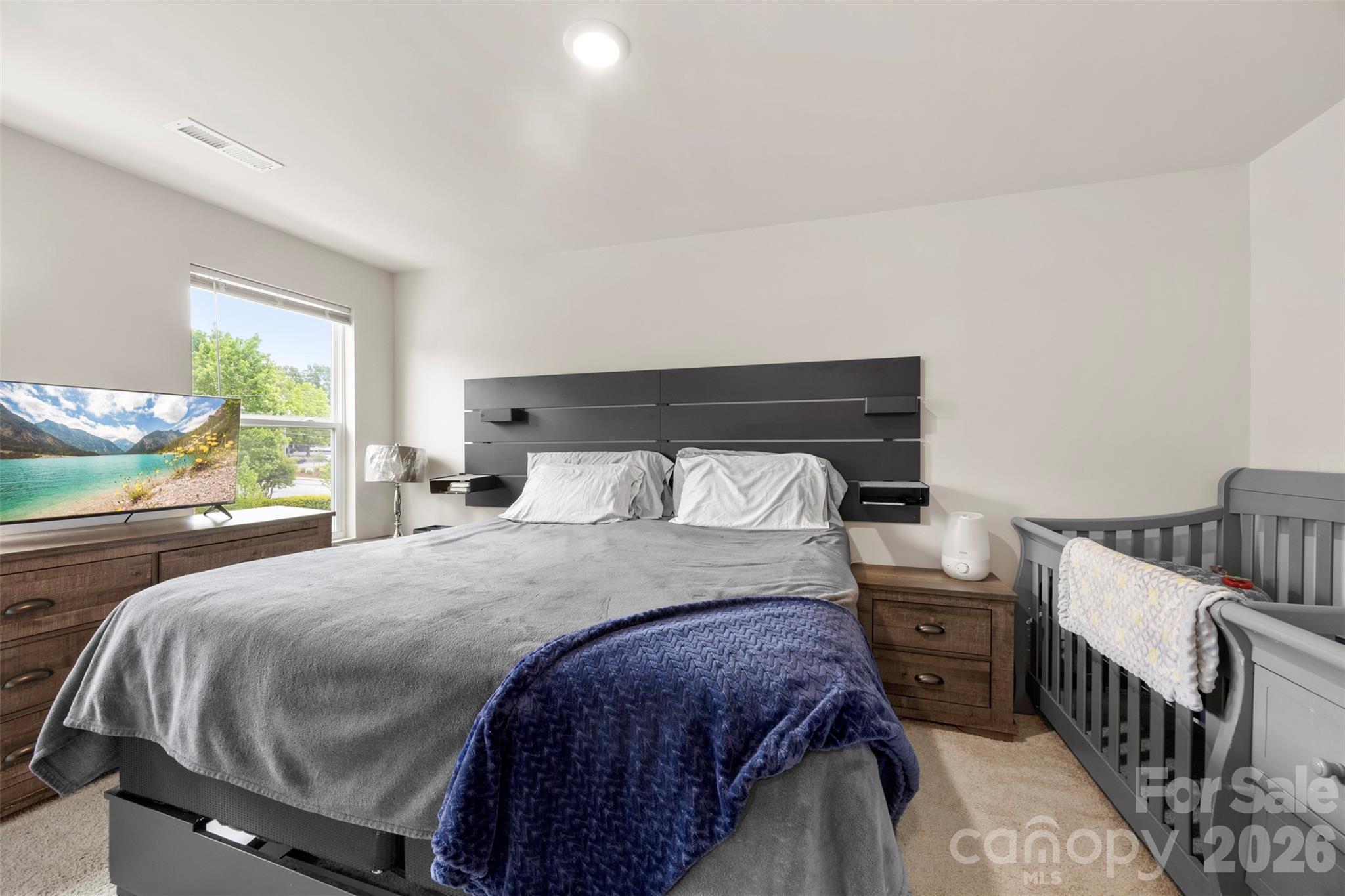LITHIA TOWNHOMES - Residential