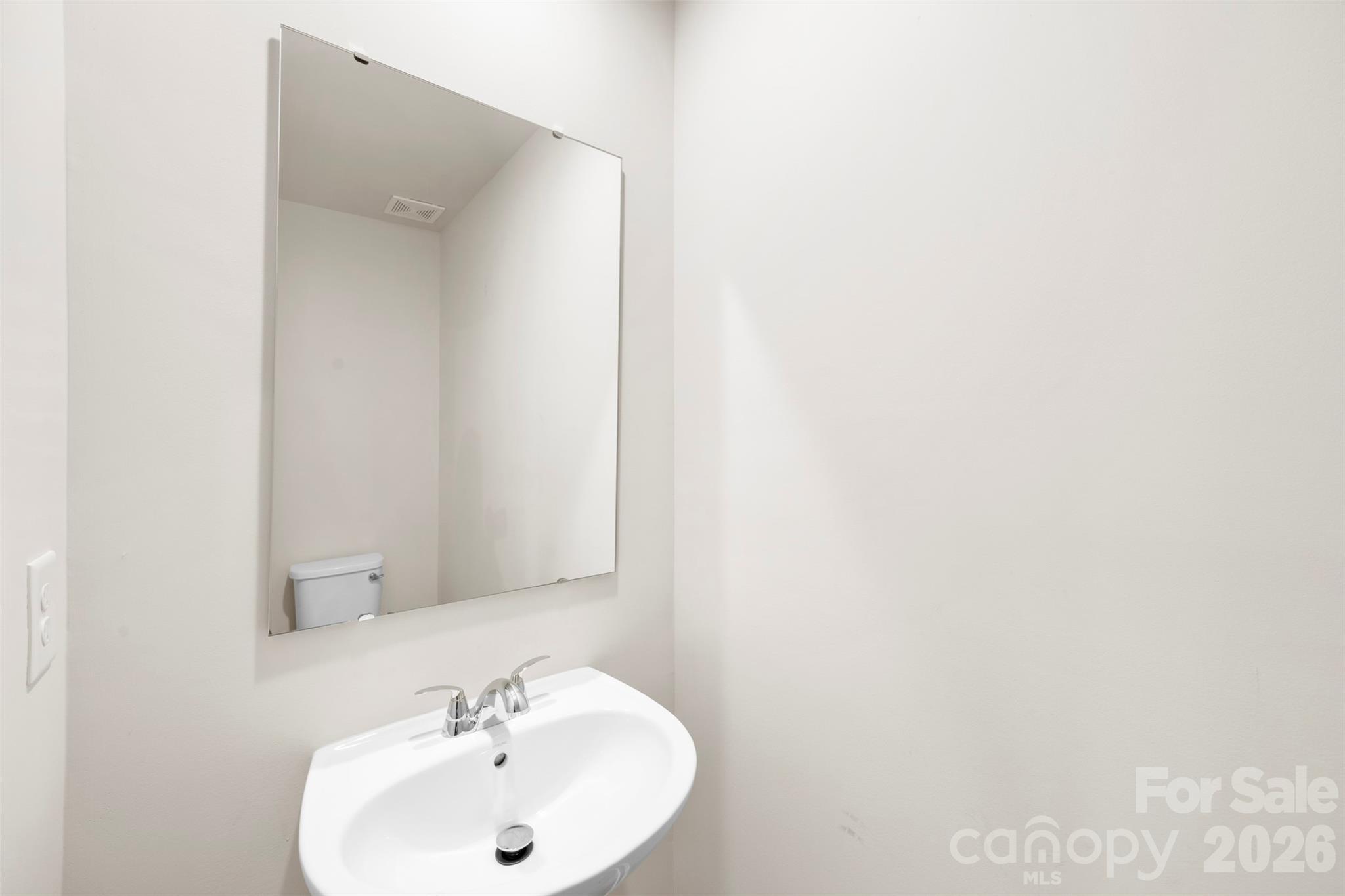 LITHIA TOWNHOMES - Residential