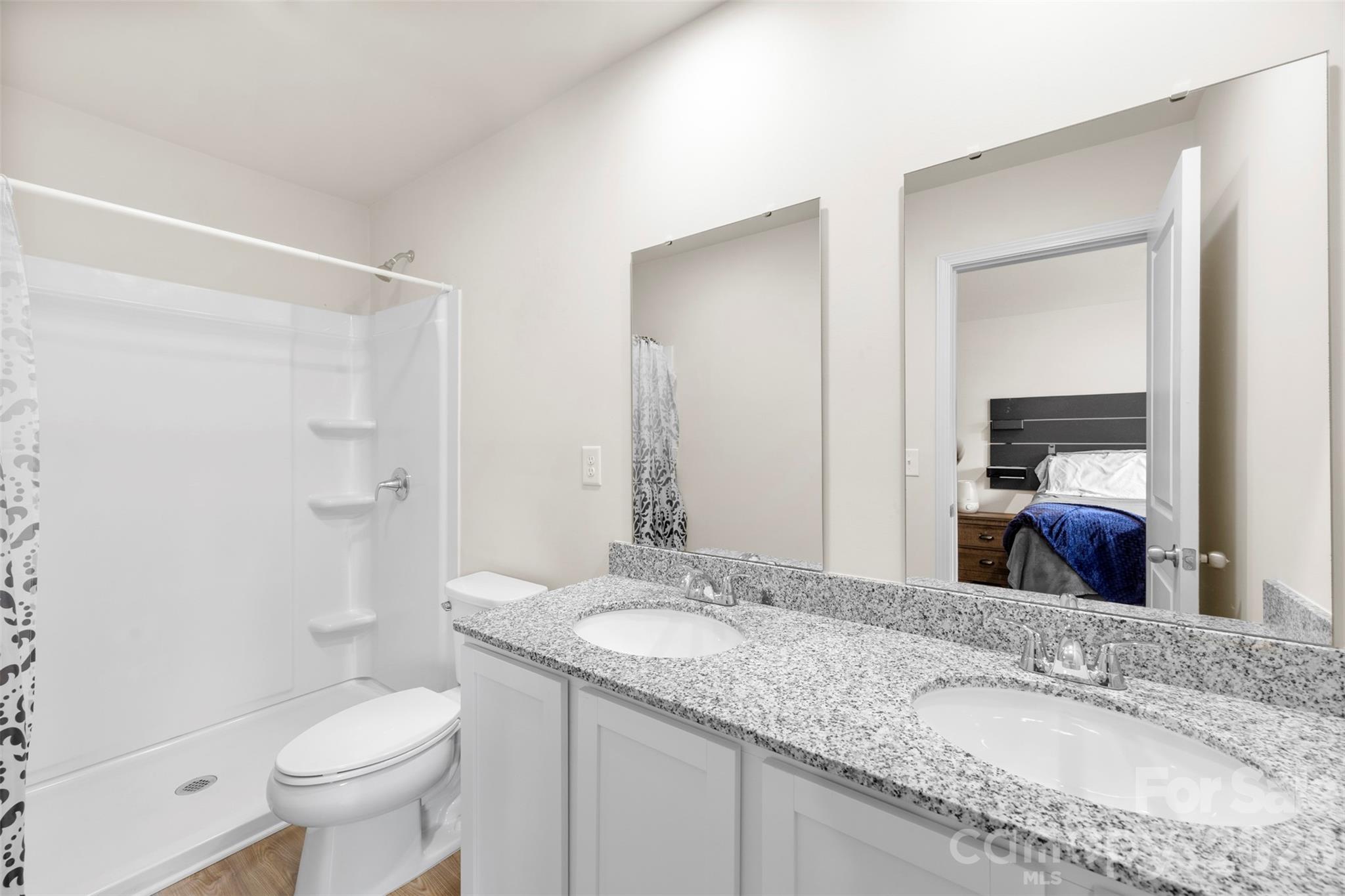 LITHIA TOWNHOMES - Residential