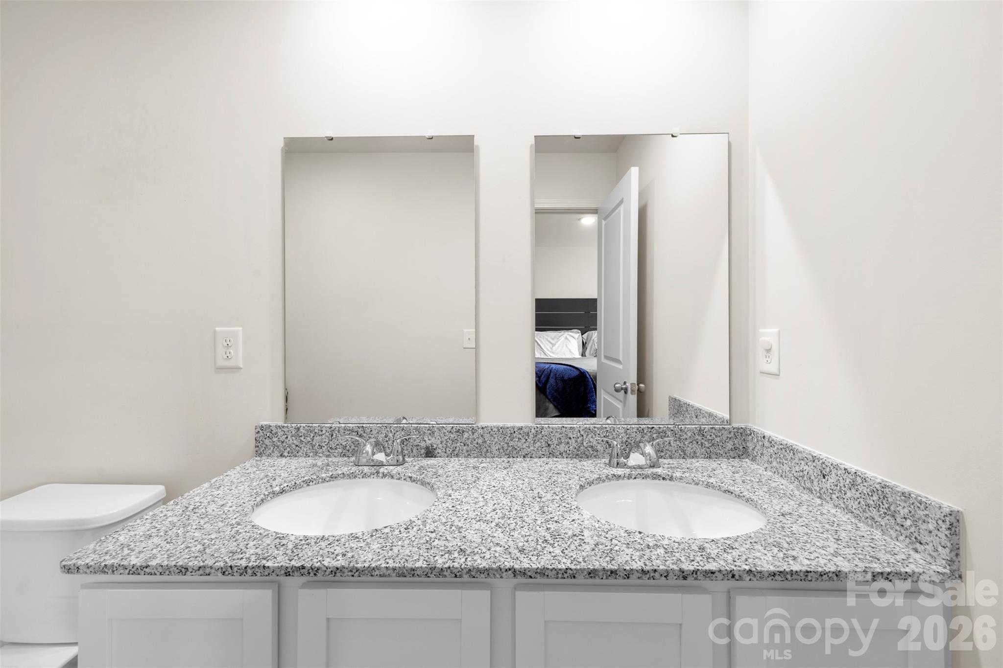 LITHIA TOWNHOMES - Residential