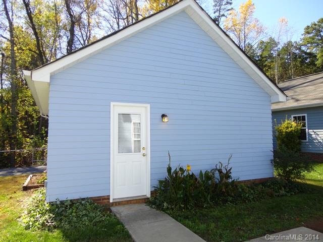 Water Oak - Residential Lease