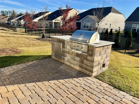 A home in Huntersville