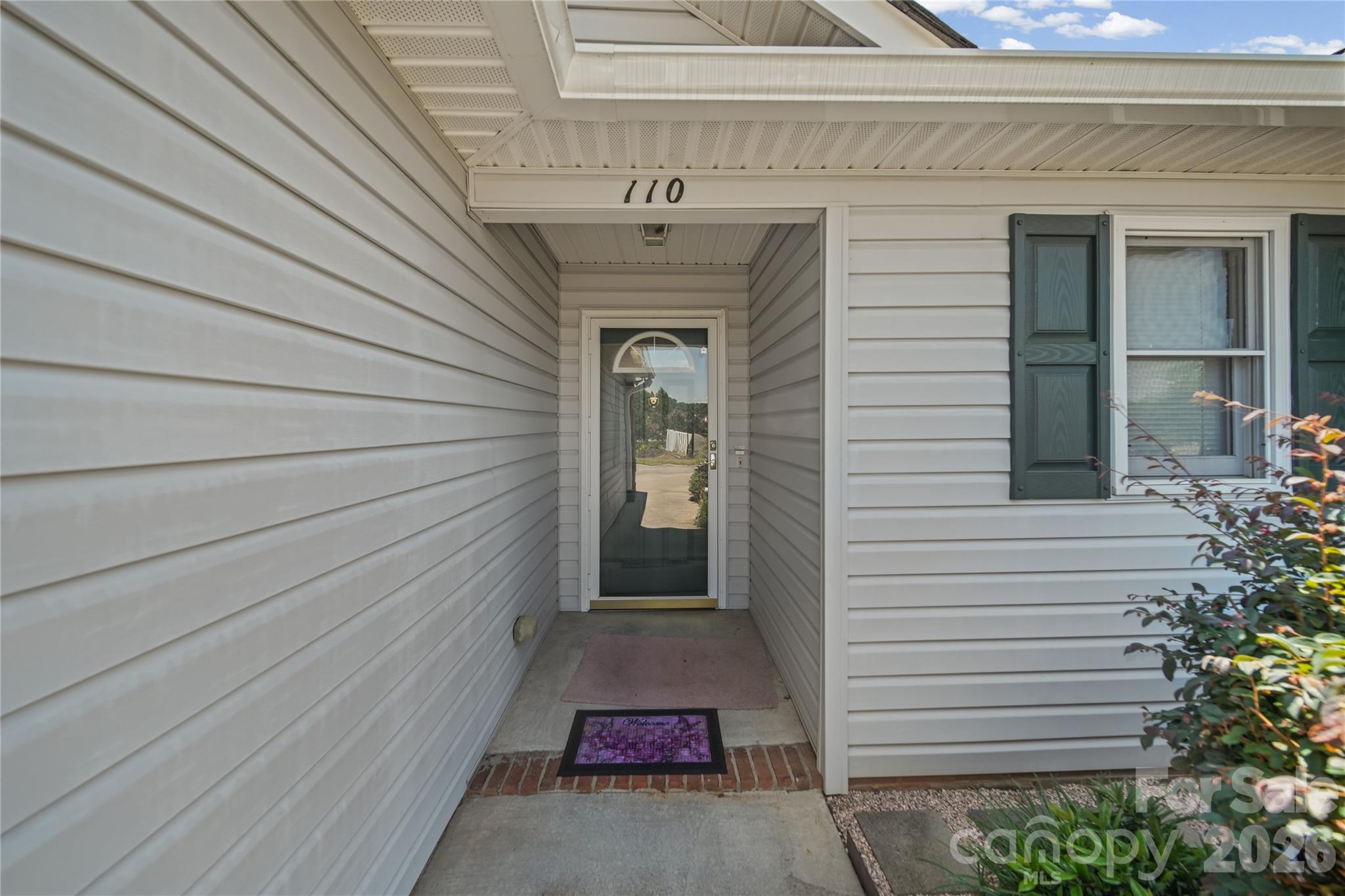 110 Hidden Creek Circle