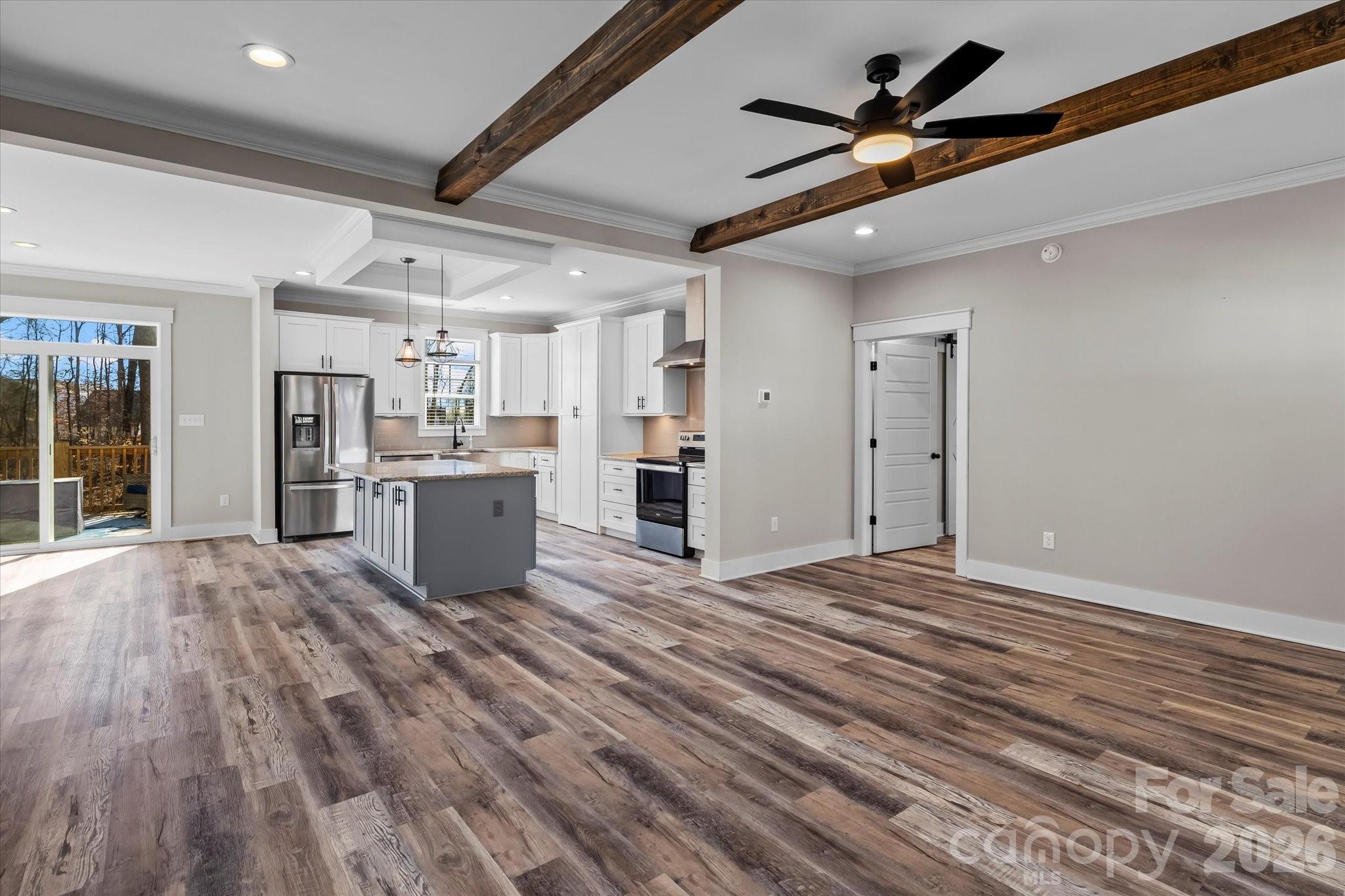 Mitchell Aire - Residential