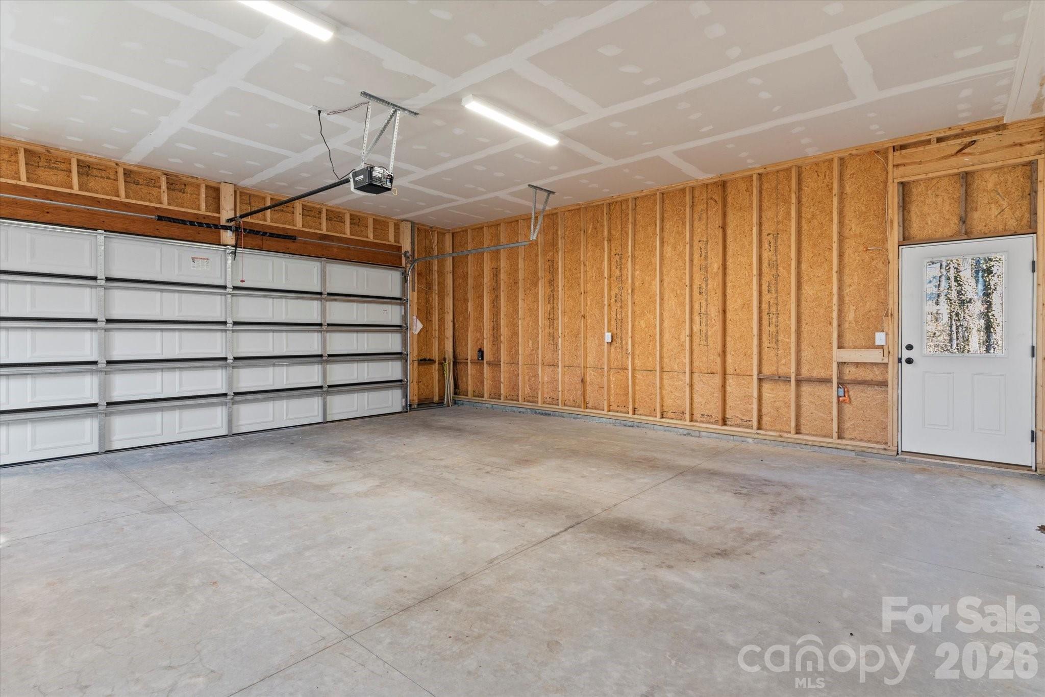 Mitchell Aire - Residential