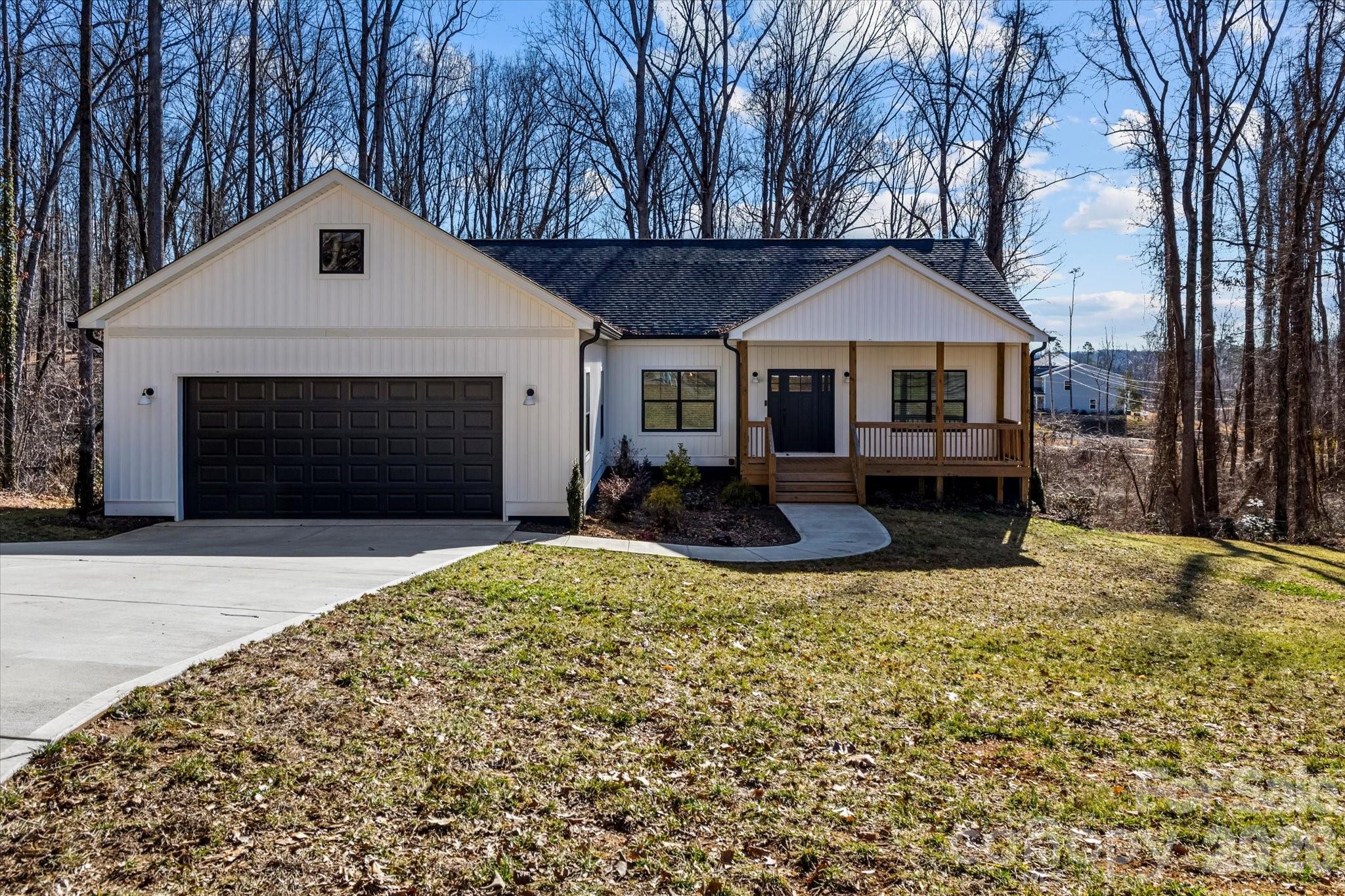 Mitchell Aire - Residential