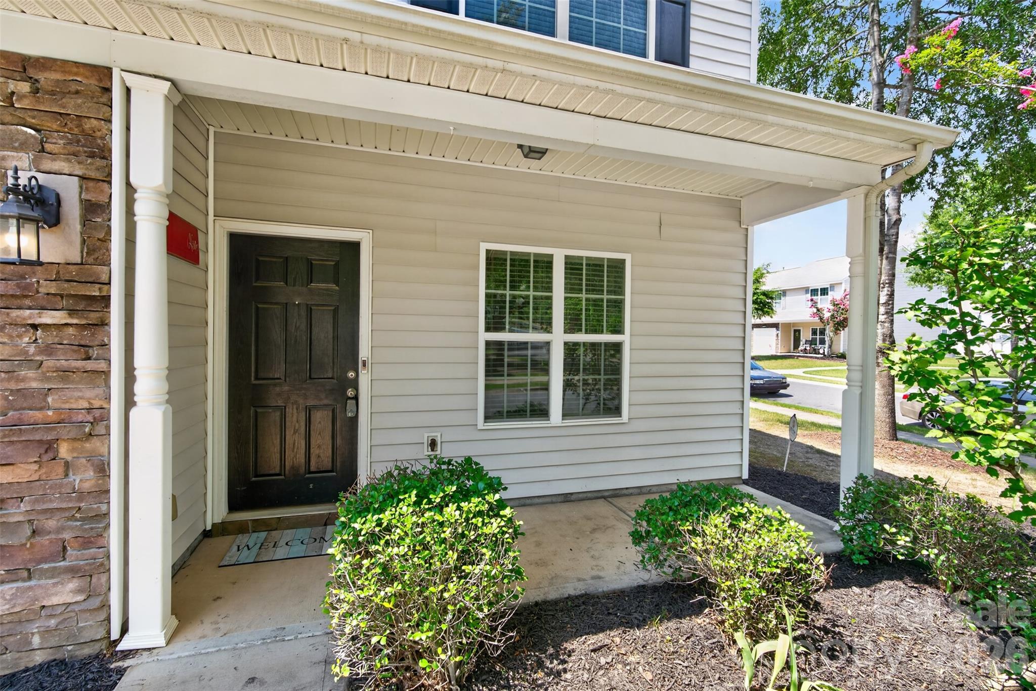 13904 Singleleaf Lane