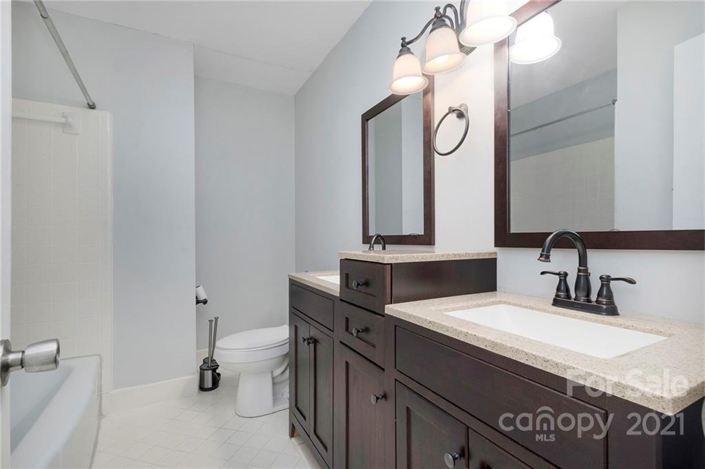 Kilbourne Acres - Residential