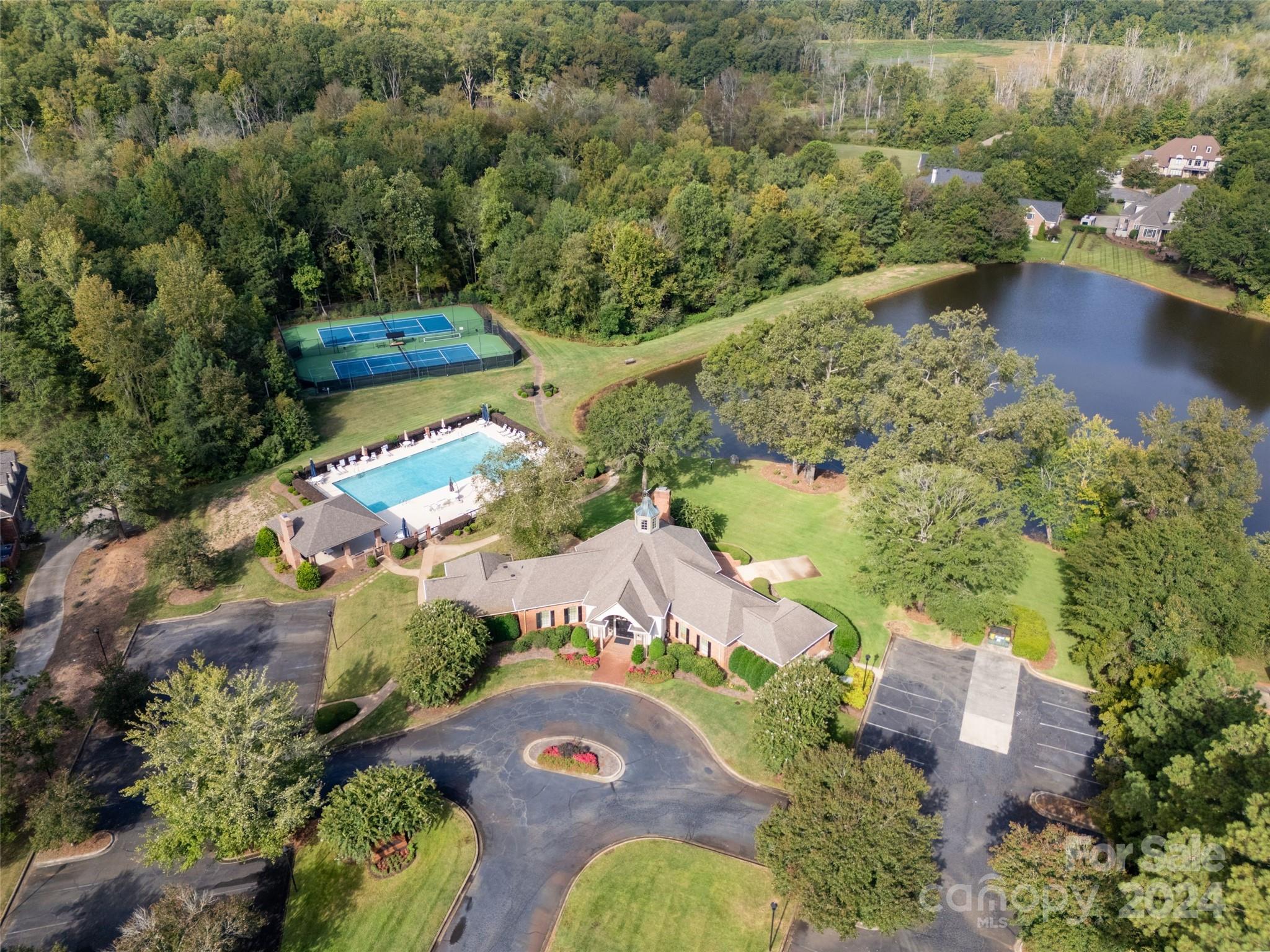 Meadow Lakes Ii - Residential