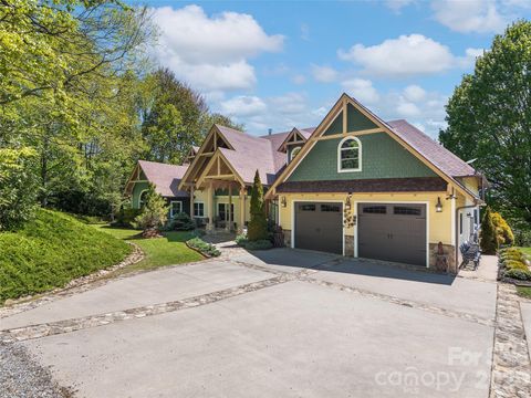 Photo of 350 Snow Flake Lane, Maggie Valley, NC 28751 (MLS # 4381110)