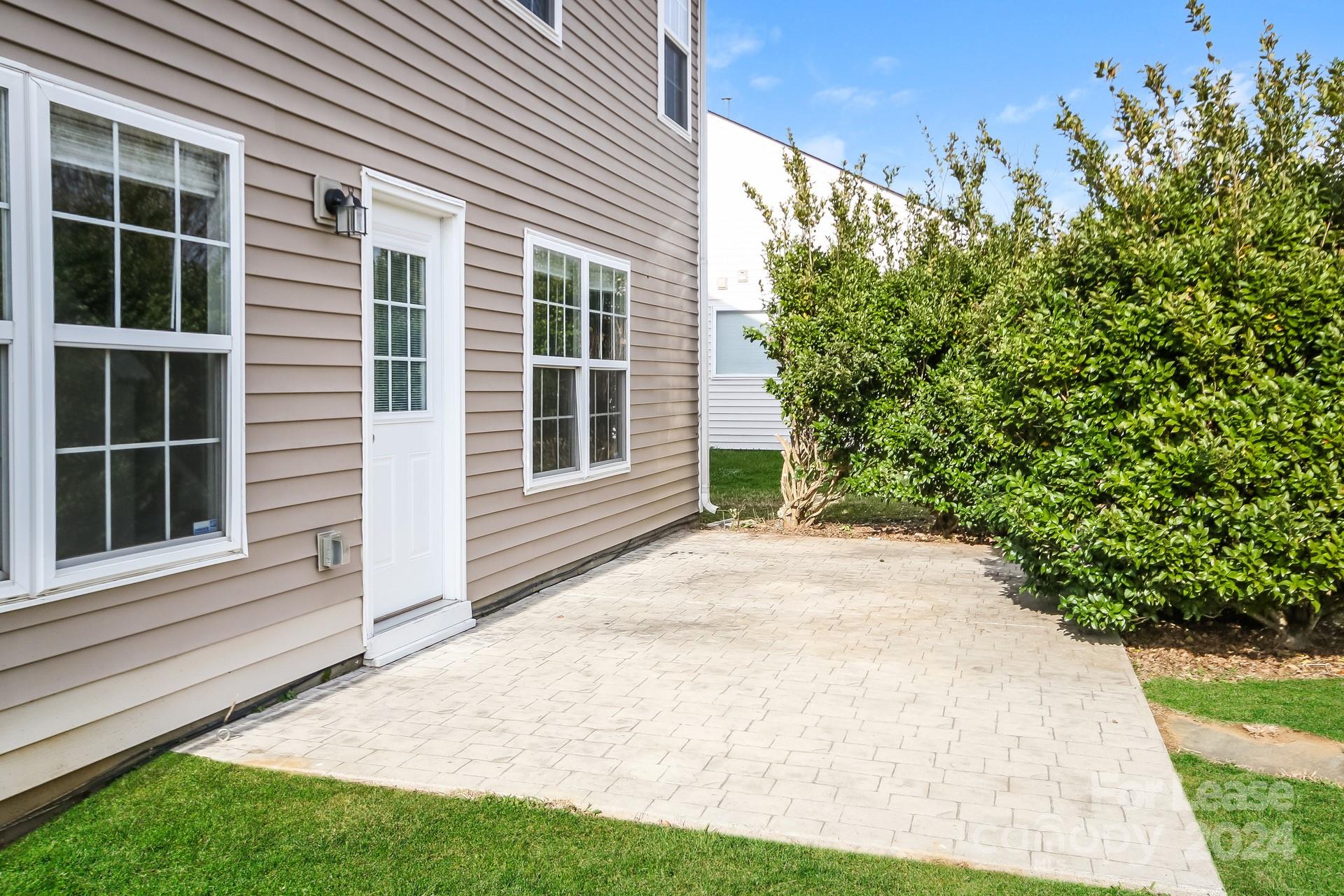 Sinclair Place - Residential Lease