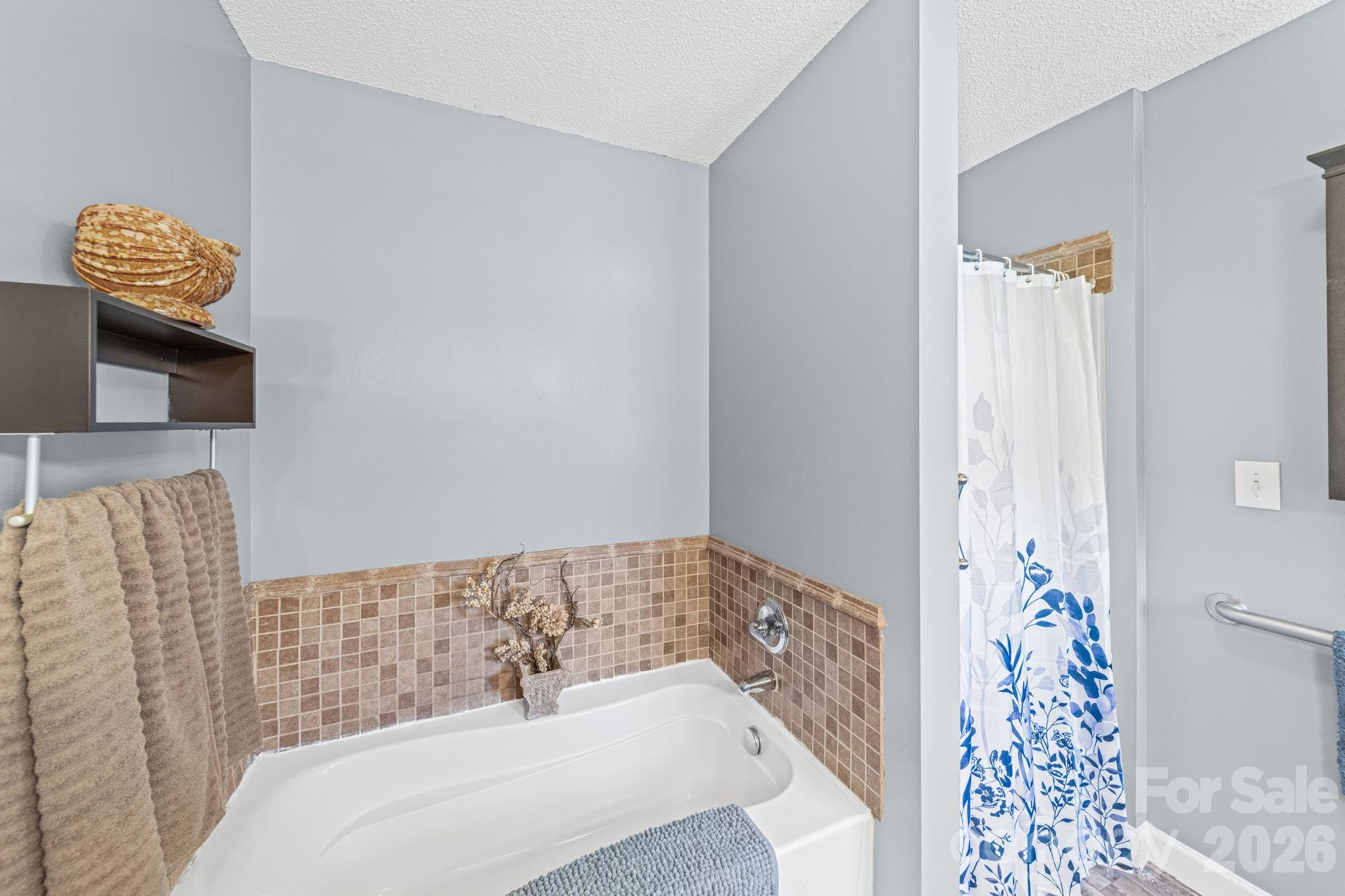 Shadow Oaks - Residential