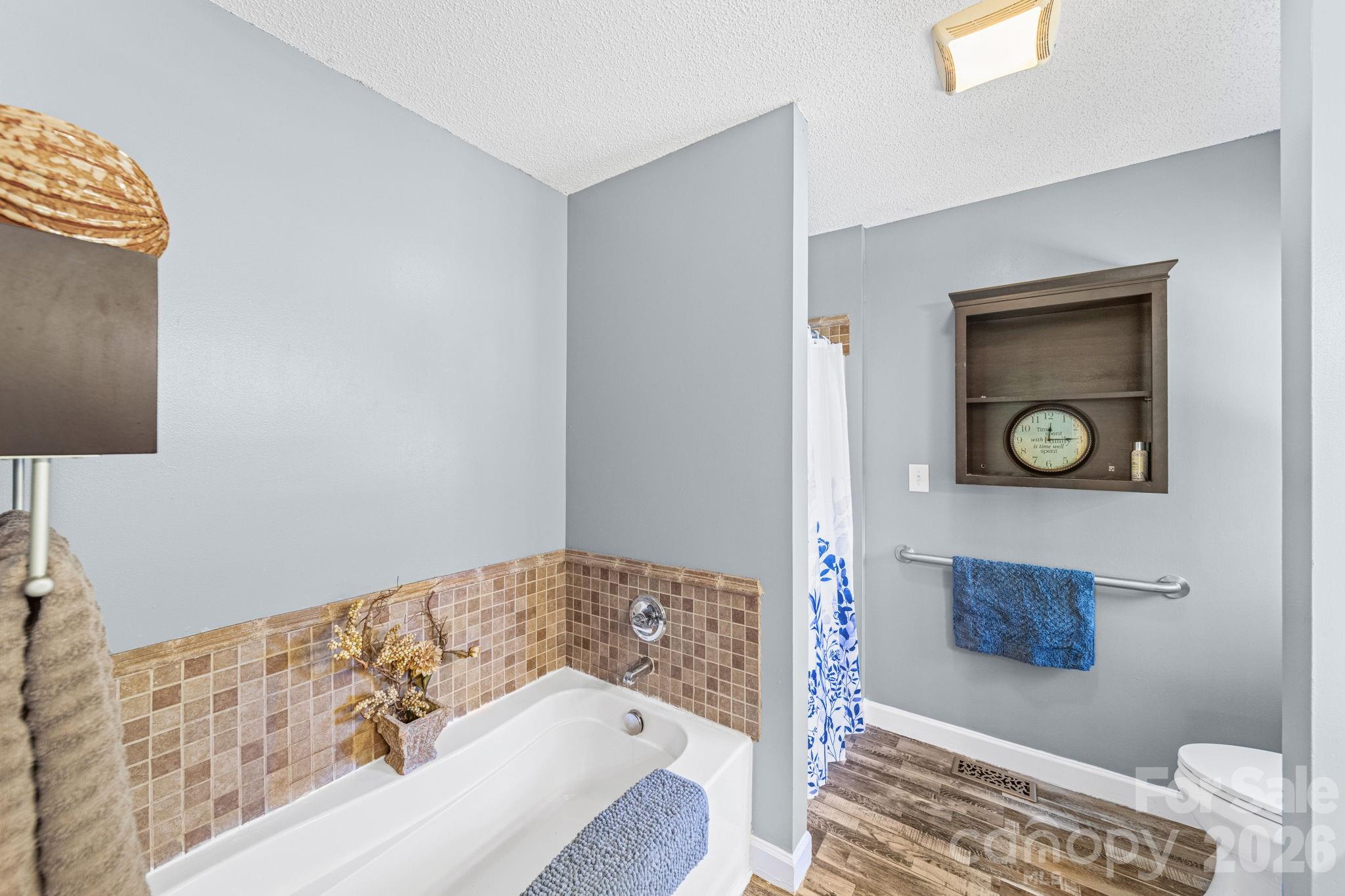 Shadow Oaks - Residential