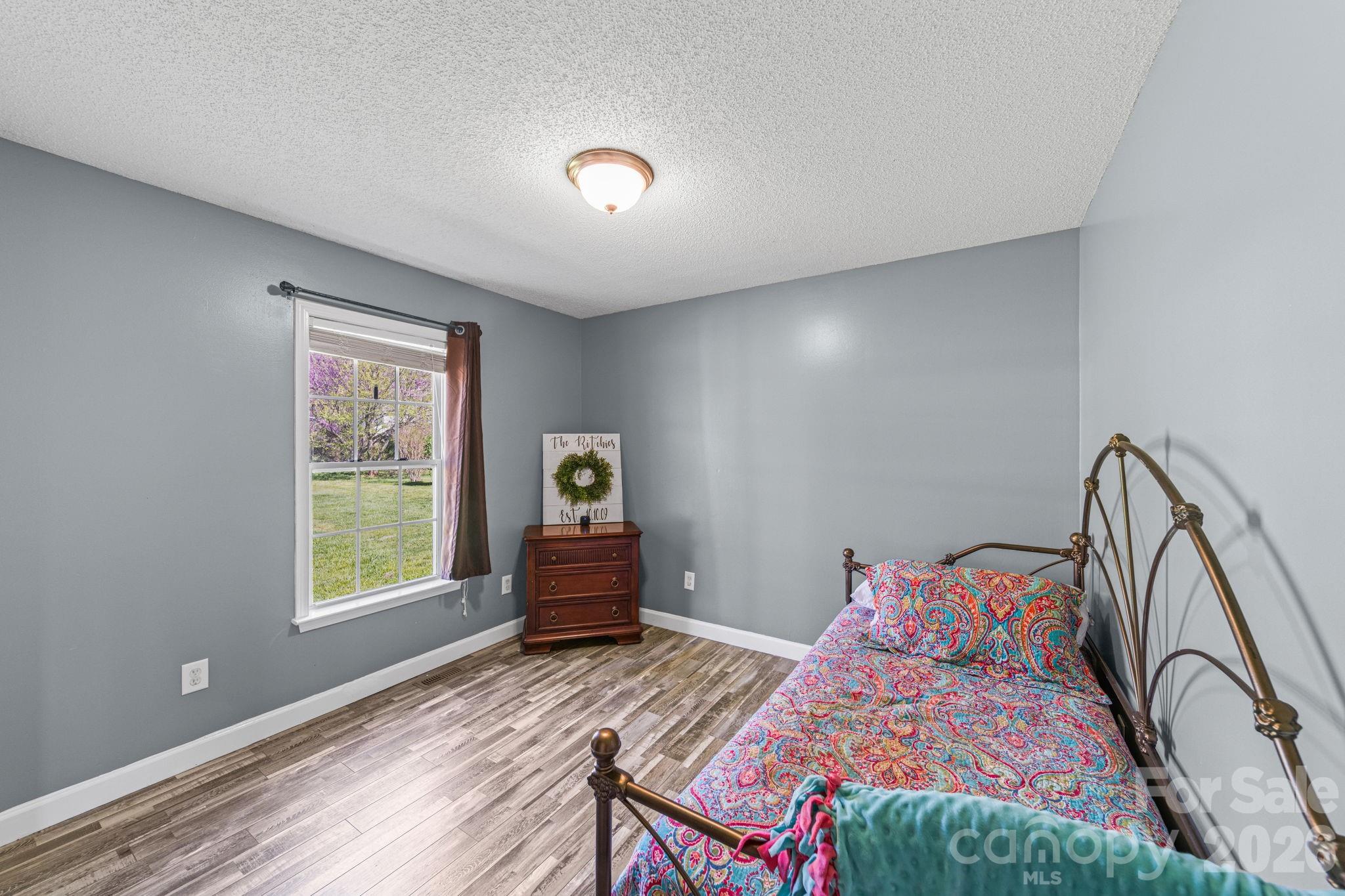 Shadow Oaks - Residential