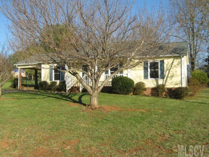 Foreclosure. In decent shape but will need carpet replaced. All offers must be placed on www.Auction.com. No offers can be submitted by listing agent prior to auction.