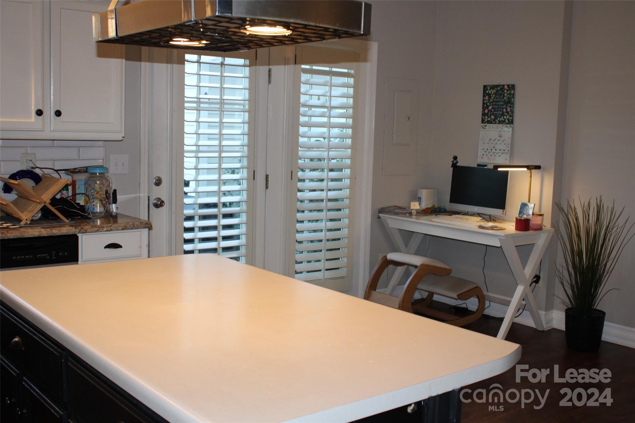 Oakhurst - Residential Lease