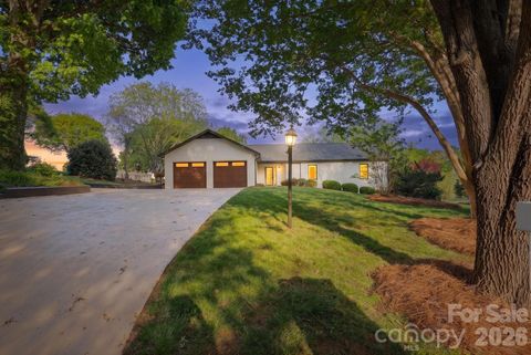 Photo of 3730 Club House Drive NE, Conover, NC 28613 (MLS # 4369973)