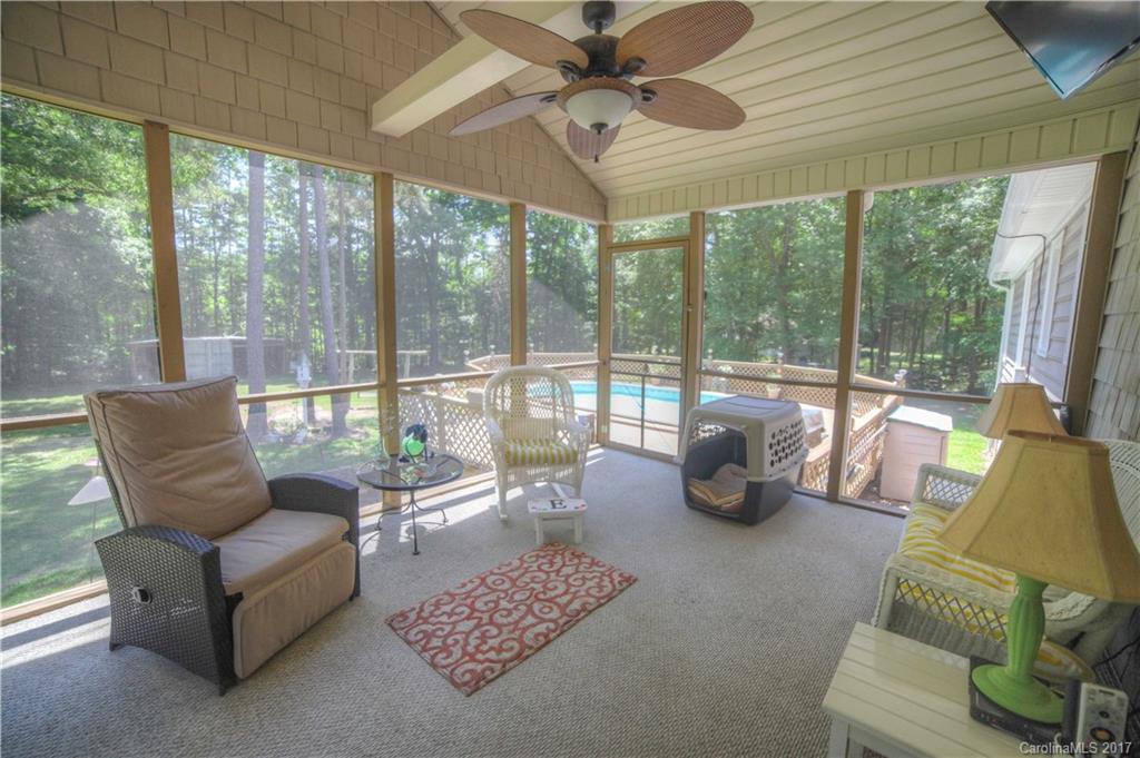 Country Oaks - Residential