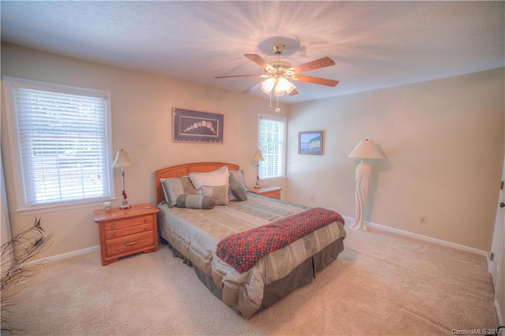 Country Oaks - Residential