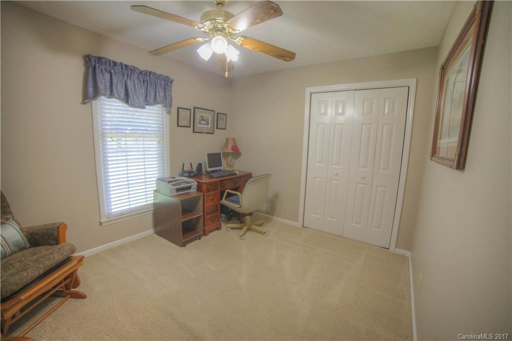 Country Oaks - Residential