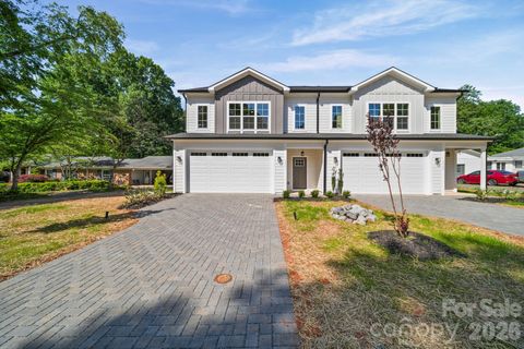 Photo of 1701 Byrum Street, Charlotte, NC 28216 (MLS # 4381587)