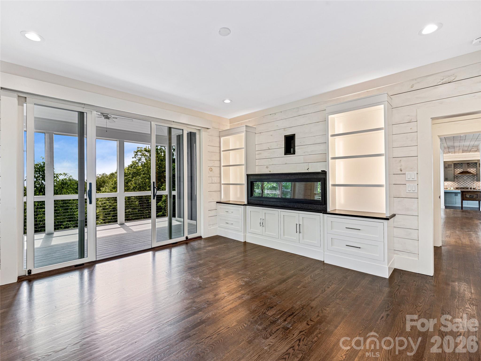Lake Toxaway Estates - Residential
