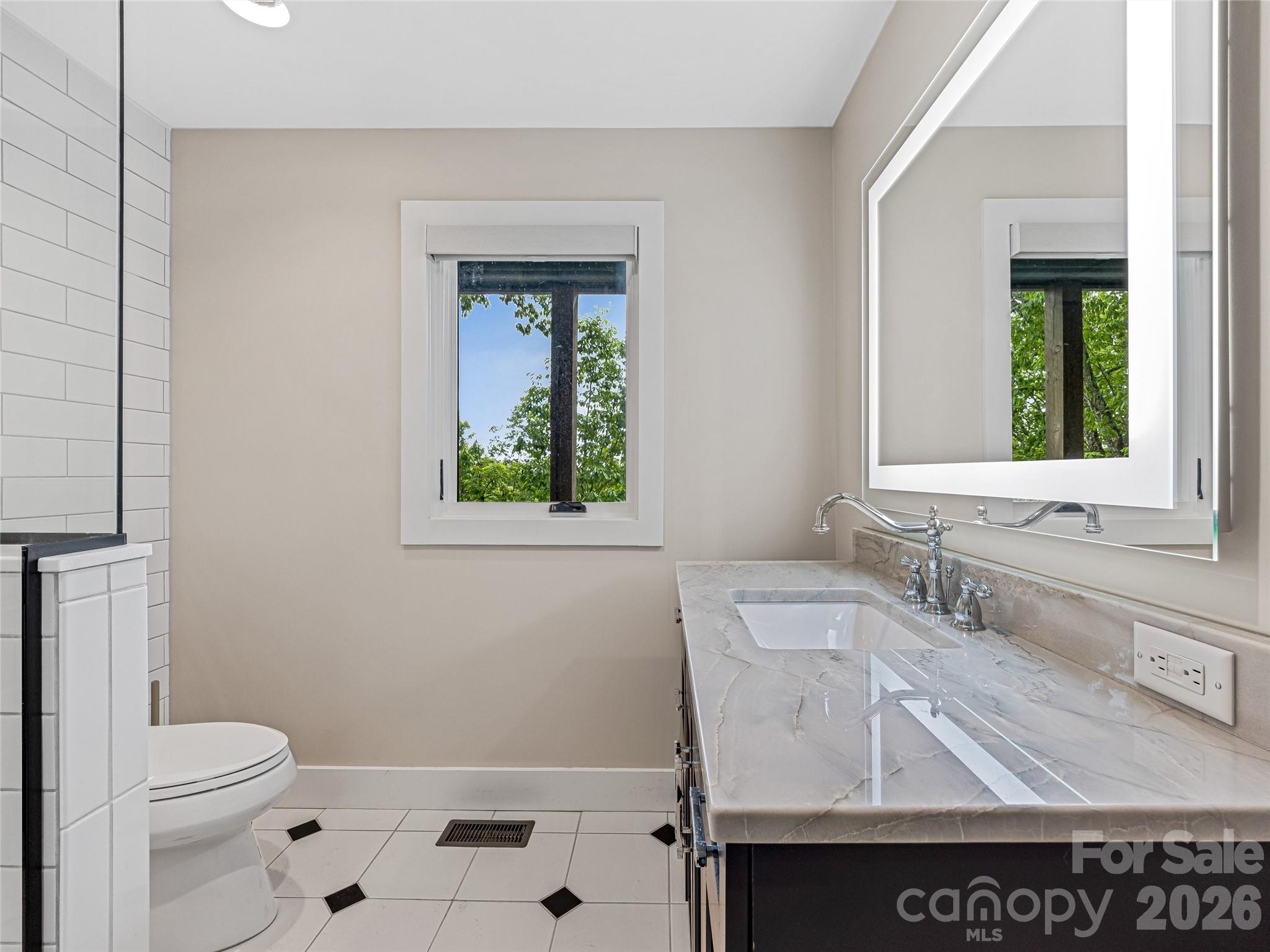 Lake Toxaway Estates - Residential