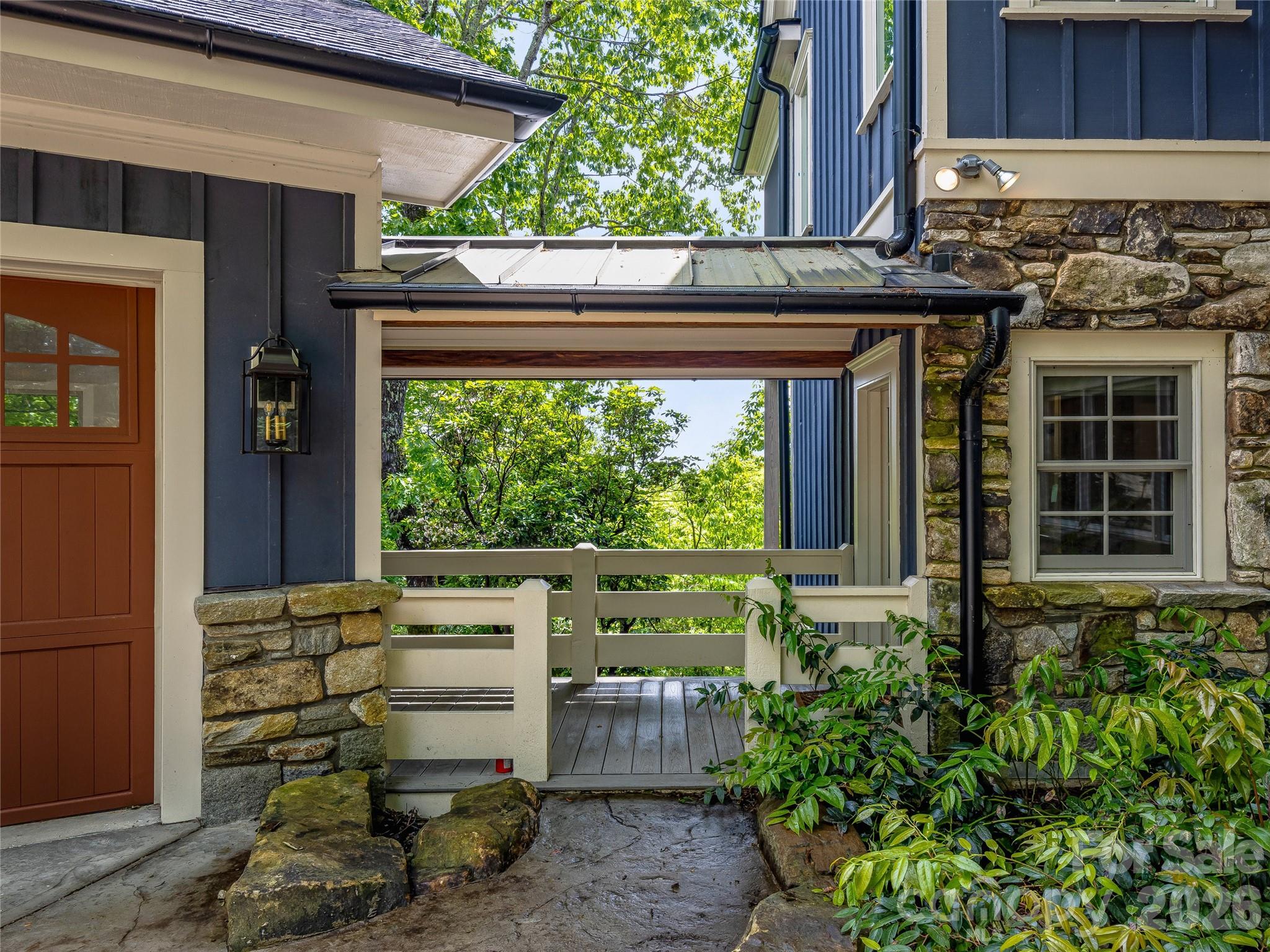 Lake Toxaway Estates - Residential