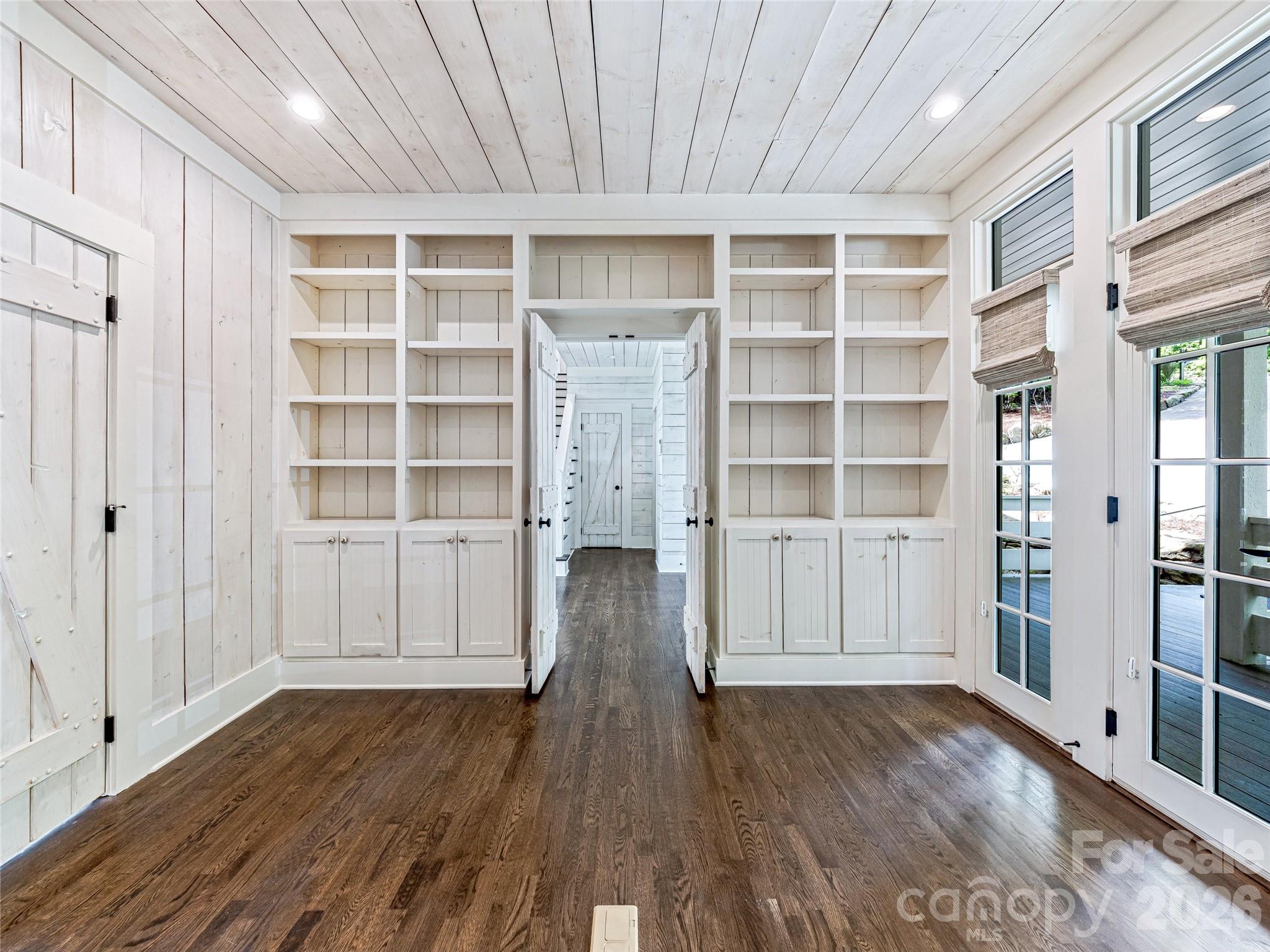 Lake Toxaway Estates - Residential