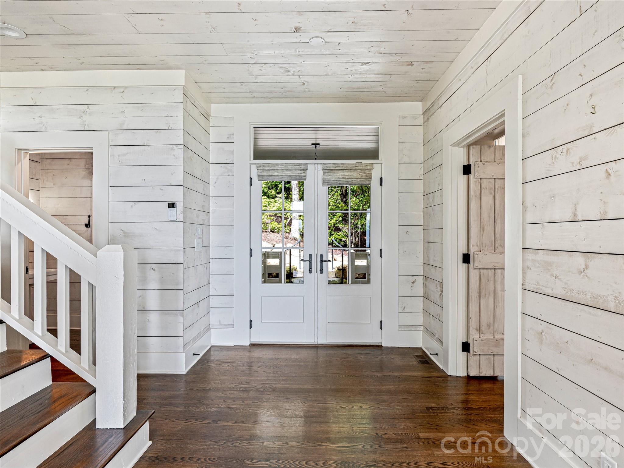 251 Toxaway Court
